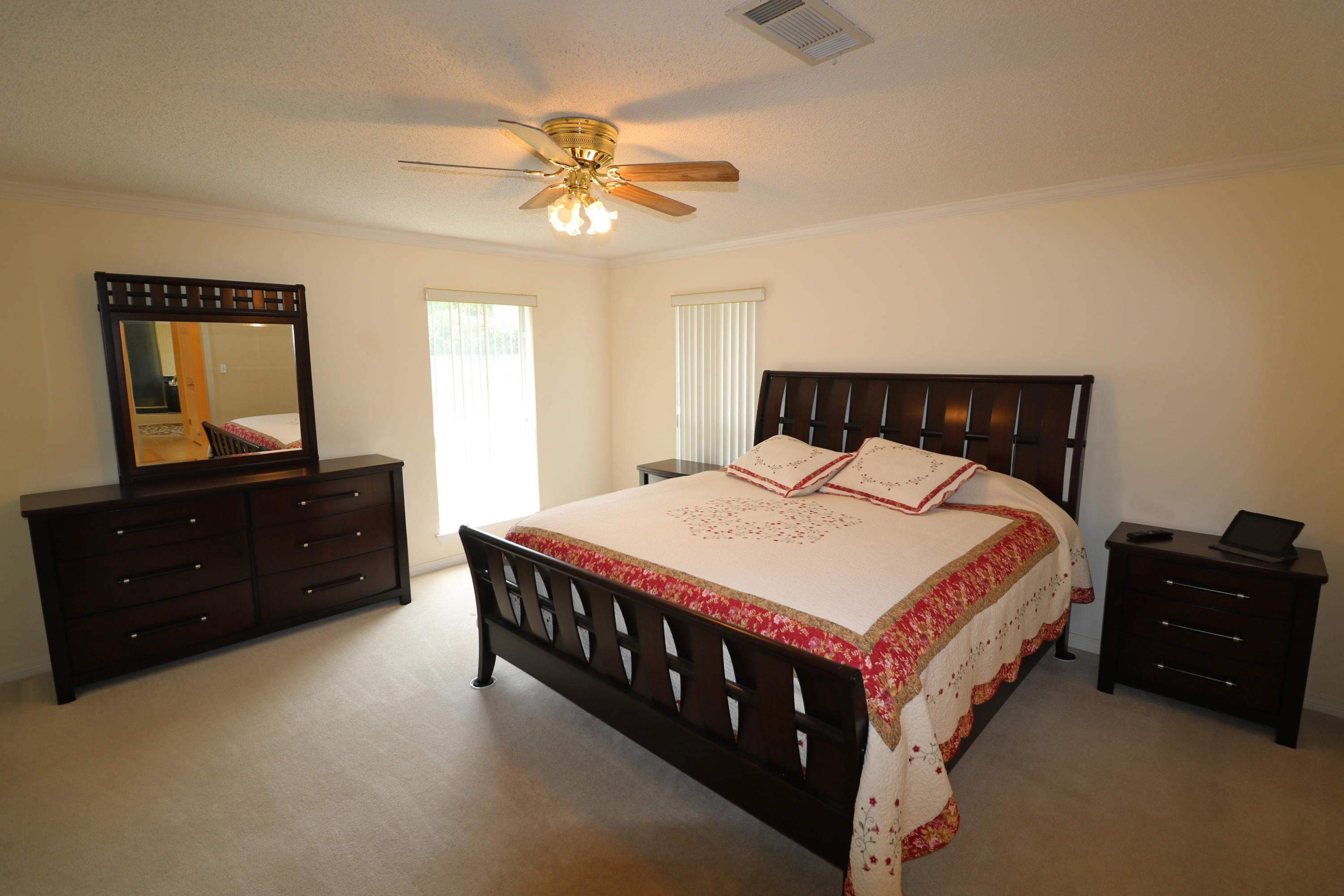 MARINERS COVE - Residential