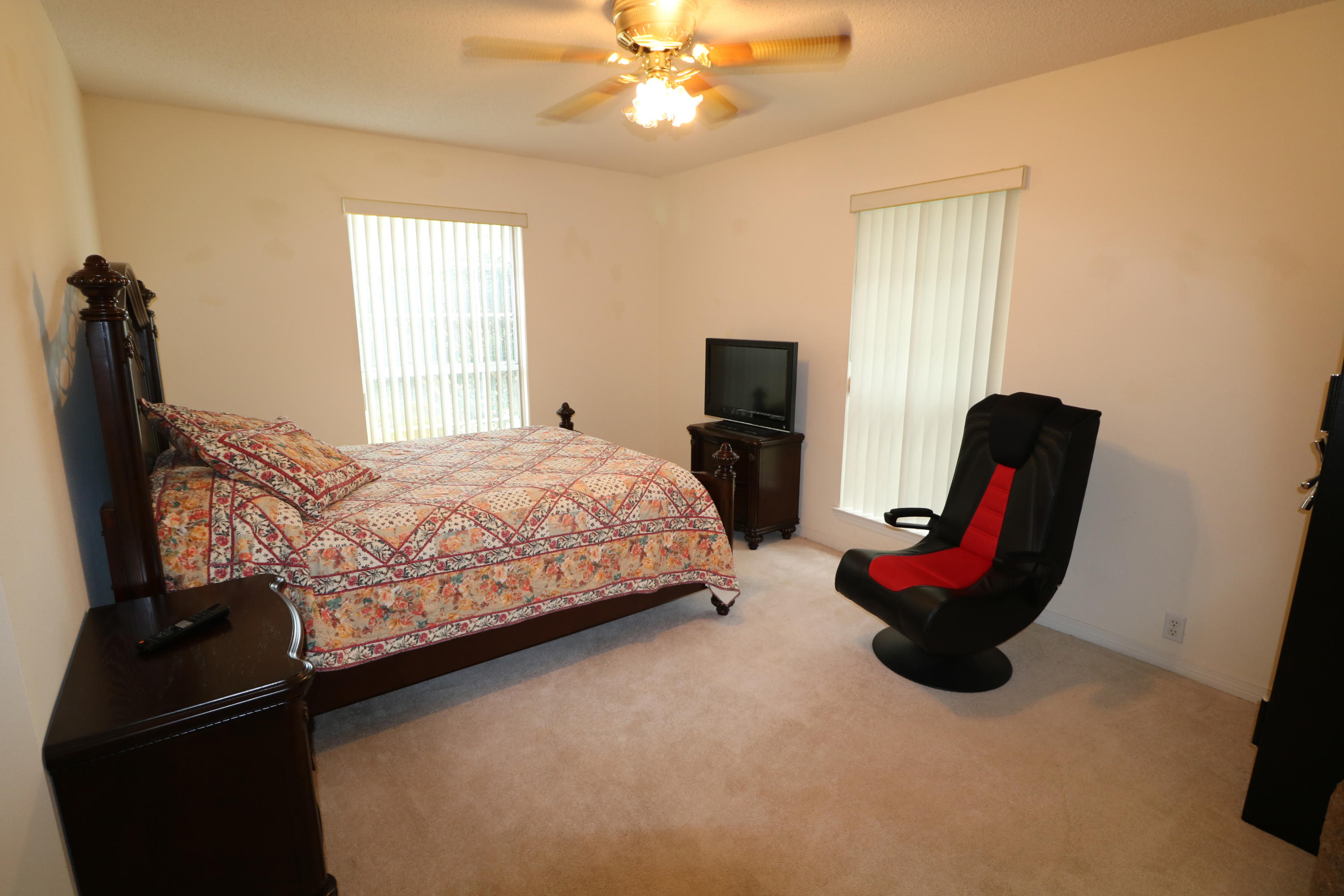 MARINERS COVE - Residential