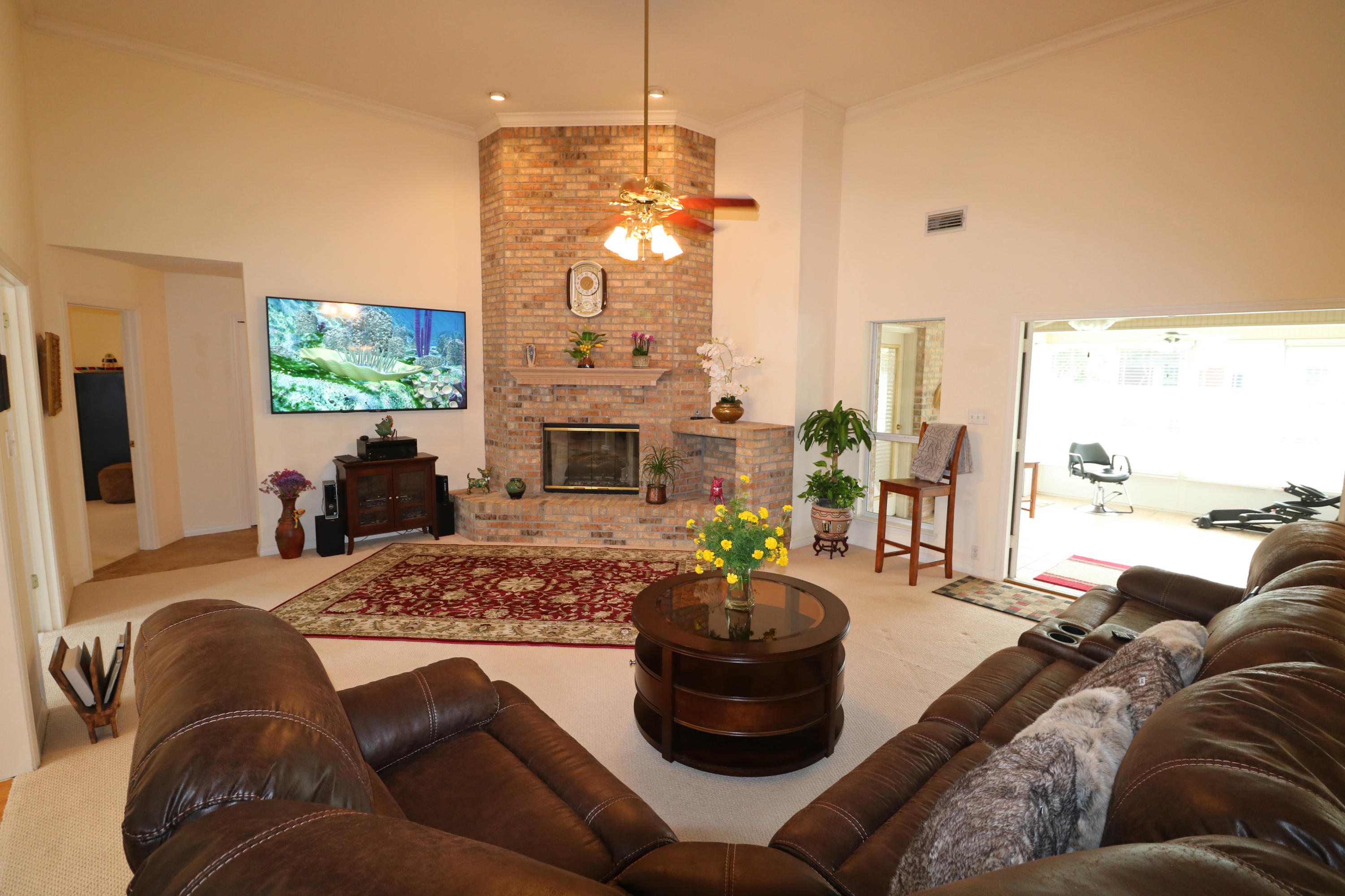 MARINERS COVE - Residential