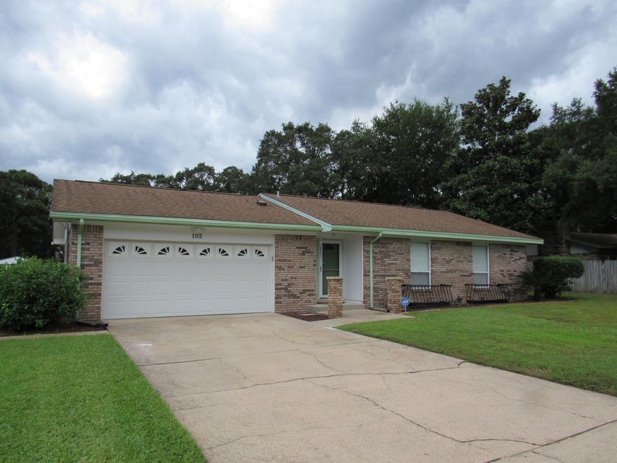 CLOSE TO EGLIN AFB MAIN GATE and HURLBURT FIELD. This charming 4 bedroom/2 bath home sits on a very large lot with fenced in back yard. Home has been freshly painted inside and is ready for new owners. Open floorplan and large screened in patio make this the perfect layout for great entertaining. The 2 car garage and small shed in back yard are great for all of your storage needs. Nothing needs to be done in the beautiful home...It's MOVE IN READY!