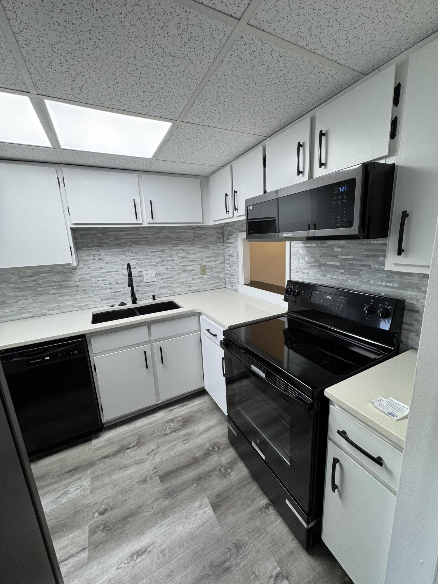 CENTURY PARK WEST - Residential