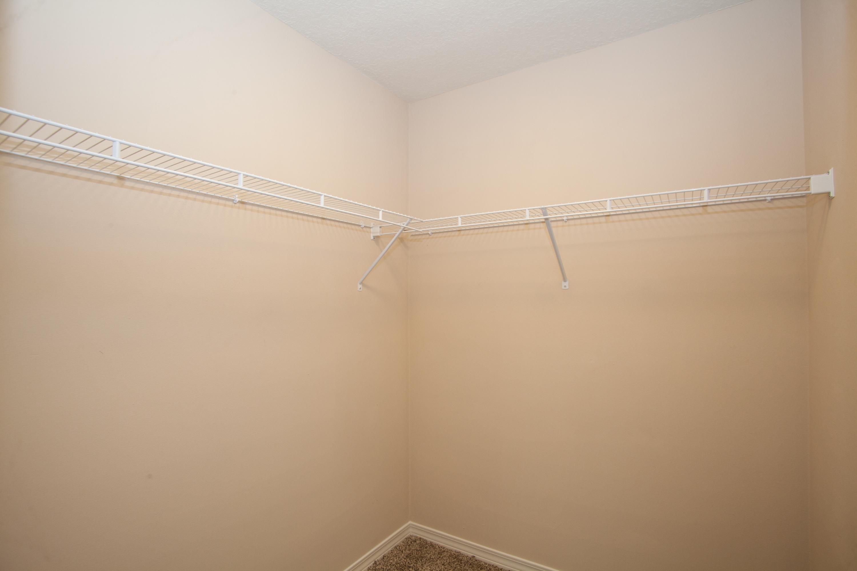 EMERALD LAKES PH 1 - Residential