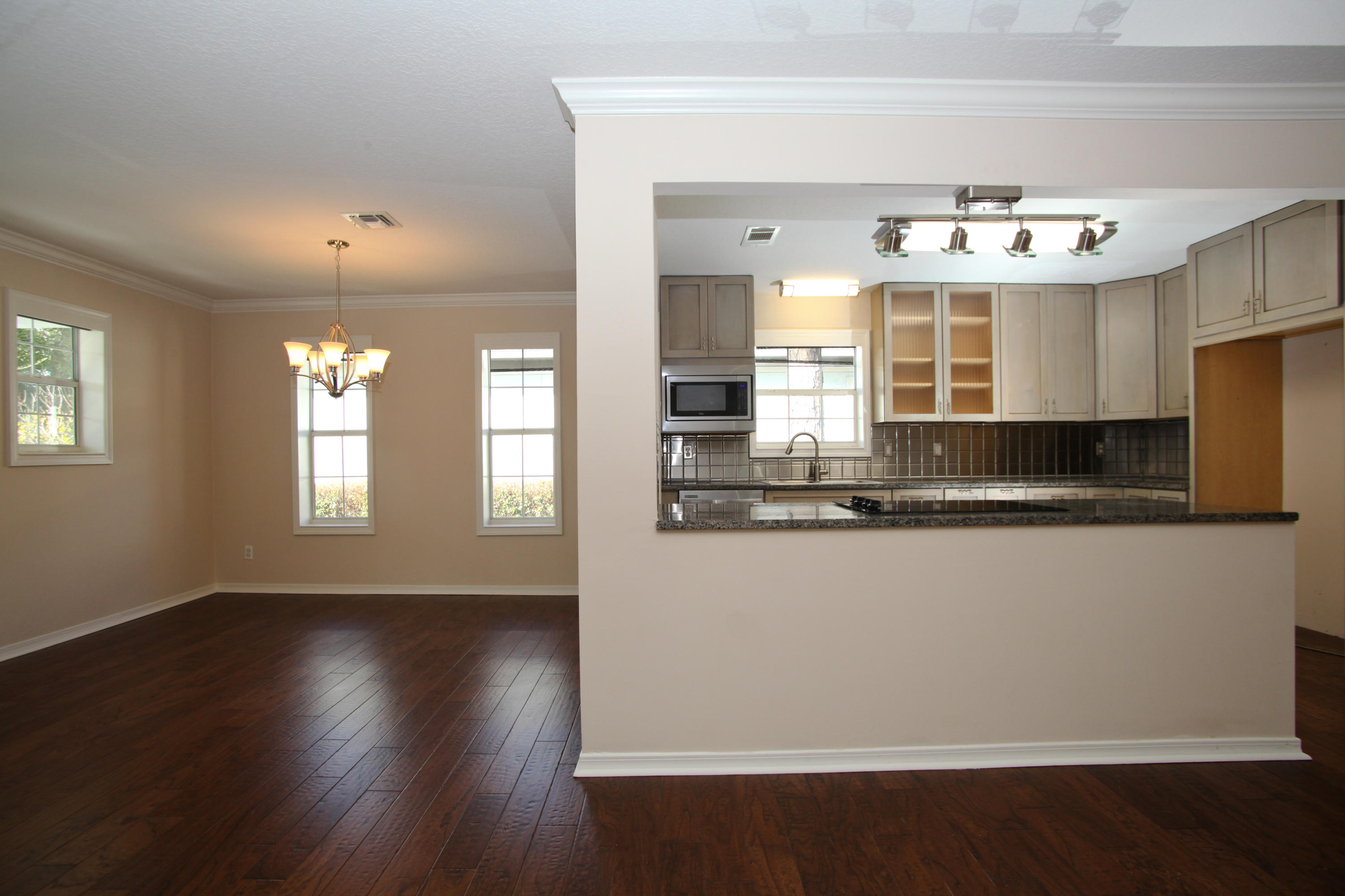 EMERALD LAKES PH 1 - Residential