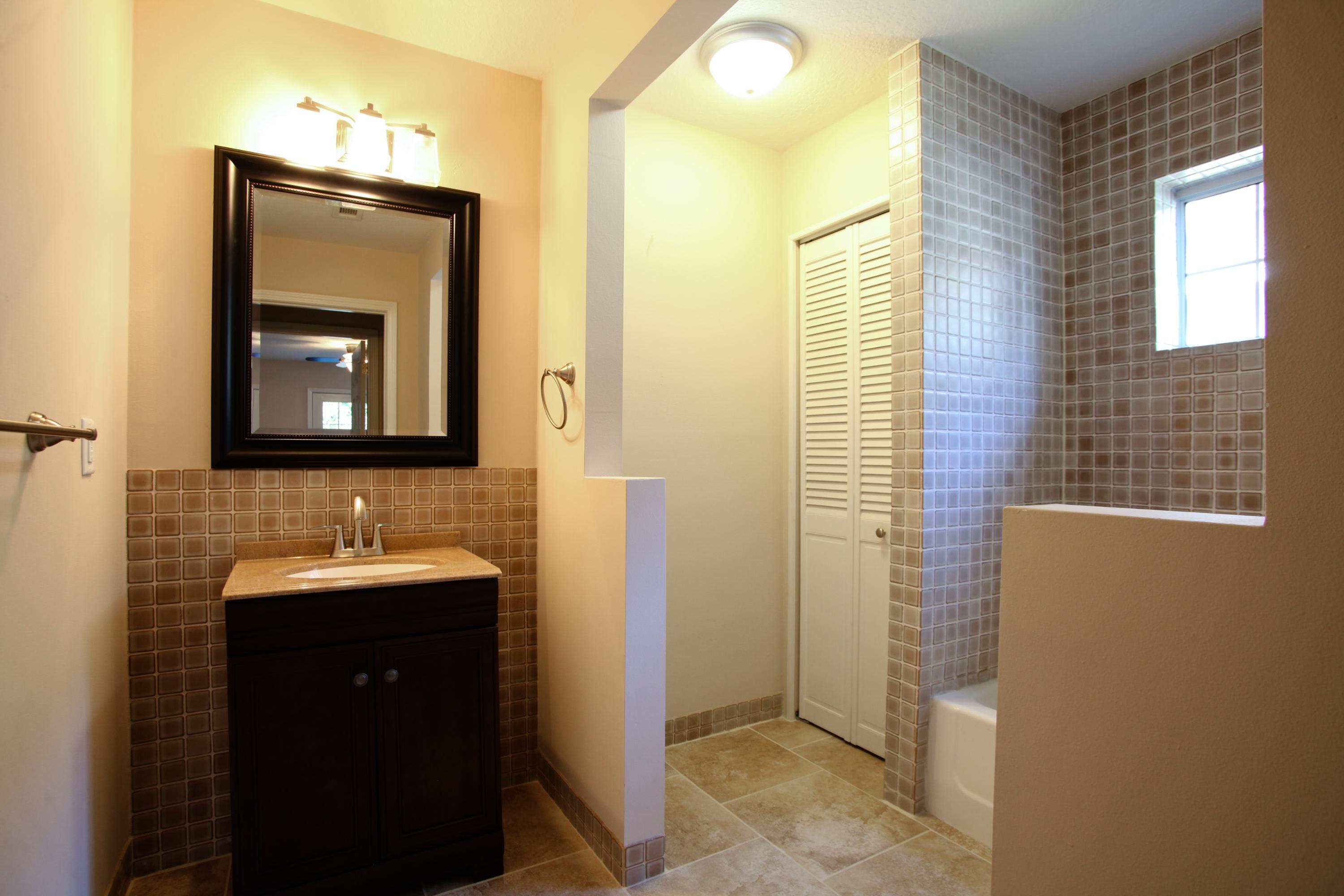 EMERALD LAKES PH 1 - Residential