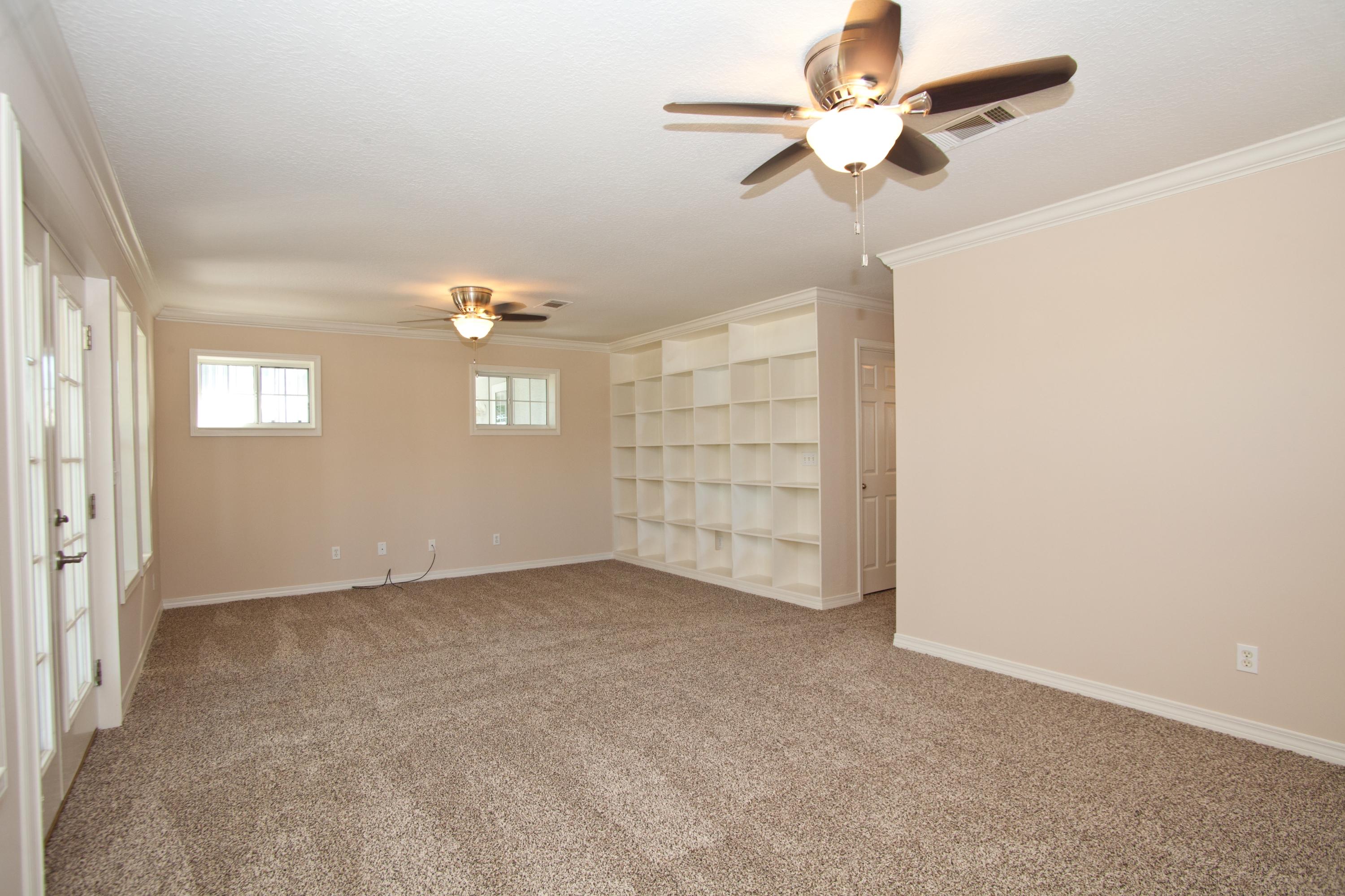 EMERALD LAKES PH 1 - Residential