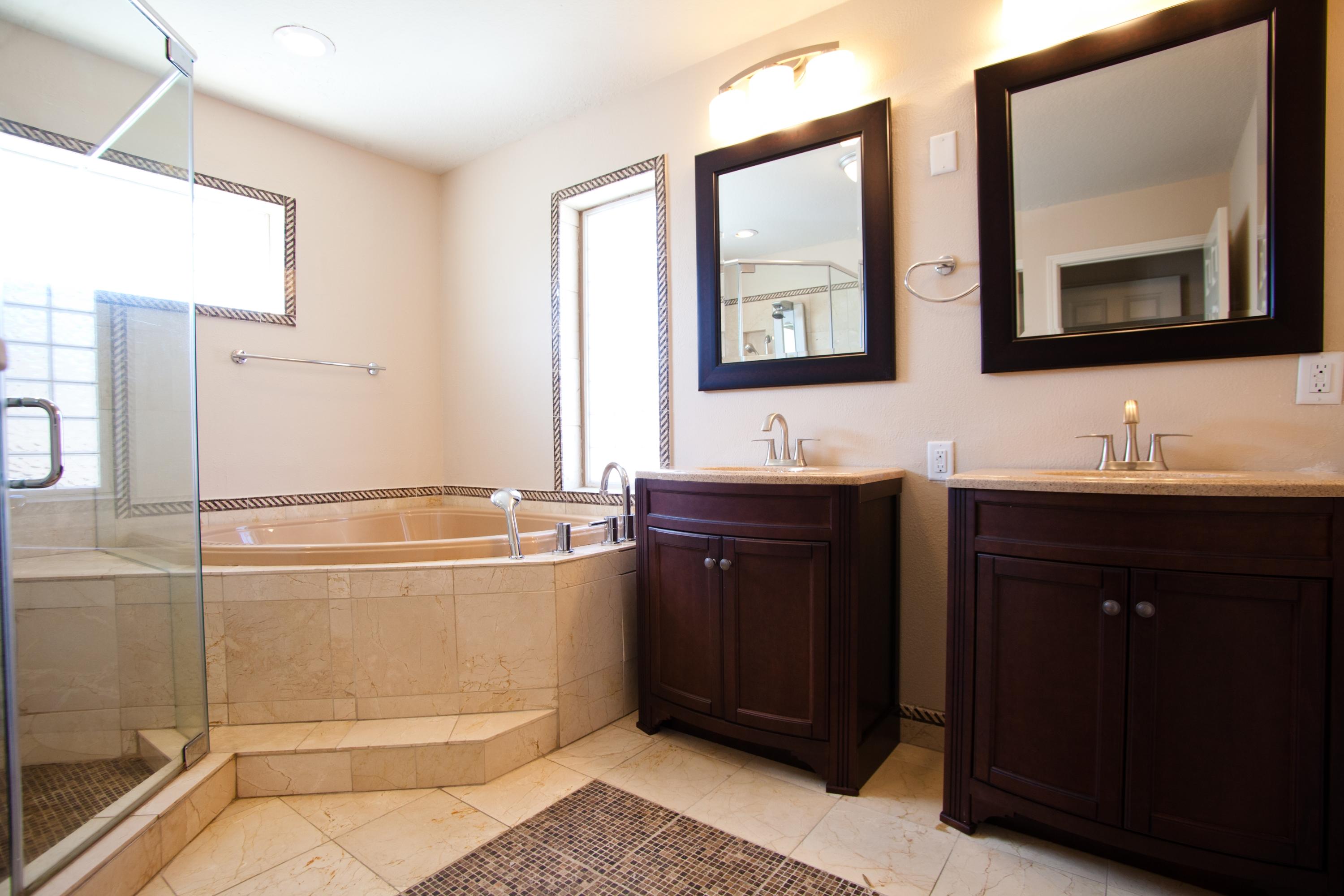 EMERALD LAKES PH 1 - Residential