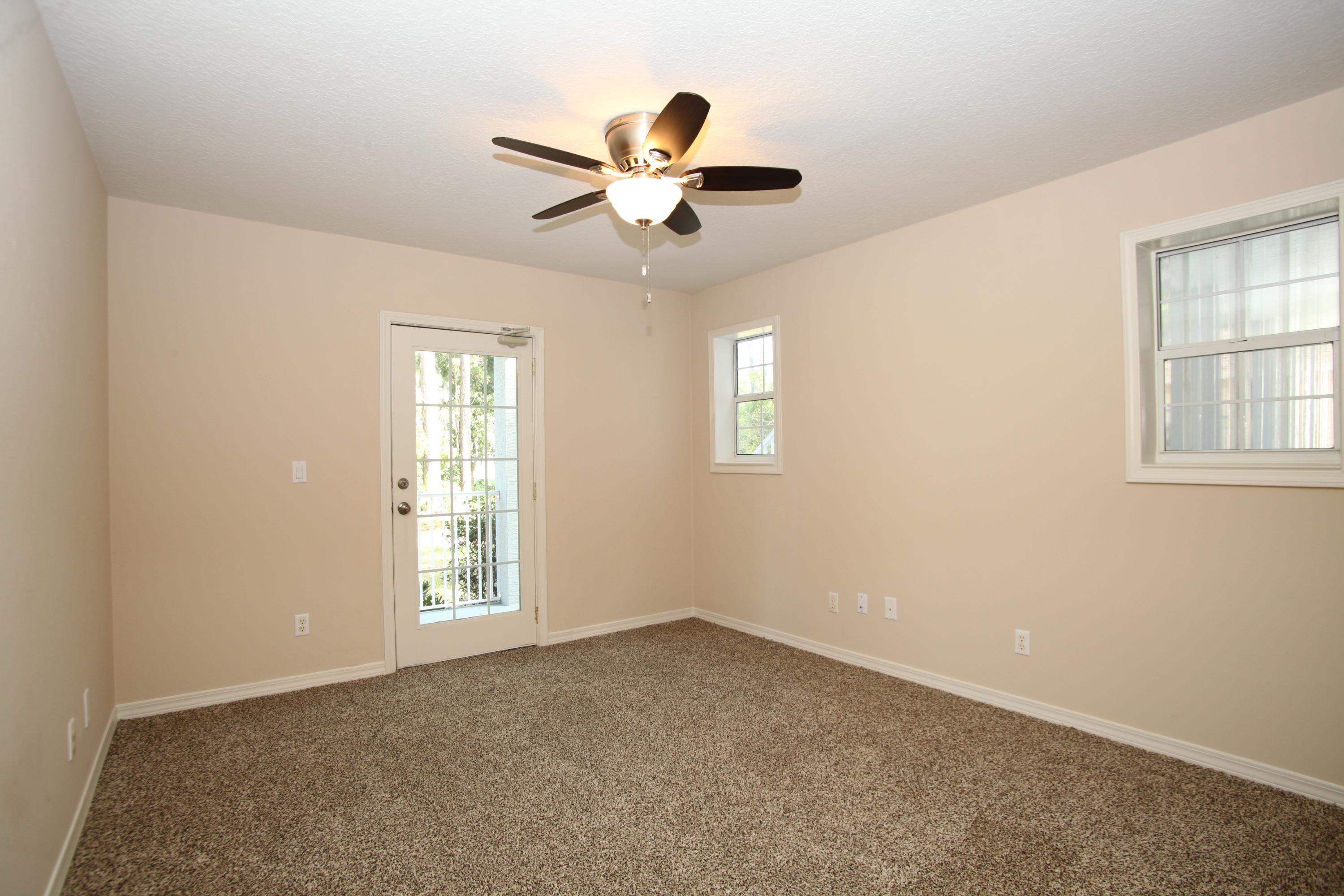 EMERALD LAKES PH 1 - Residential