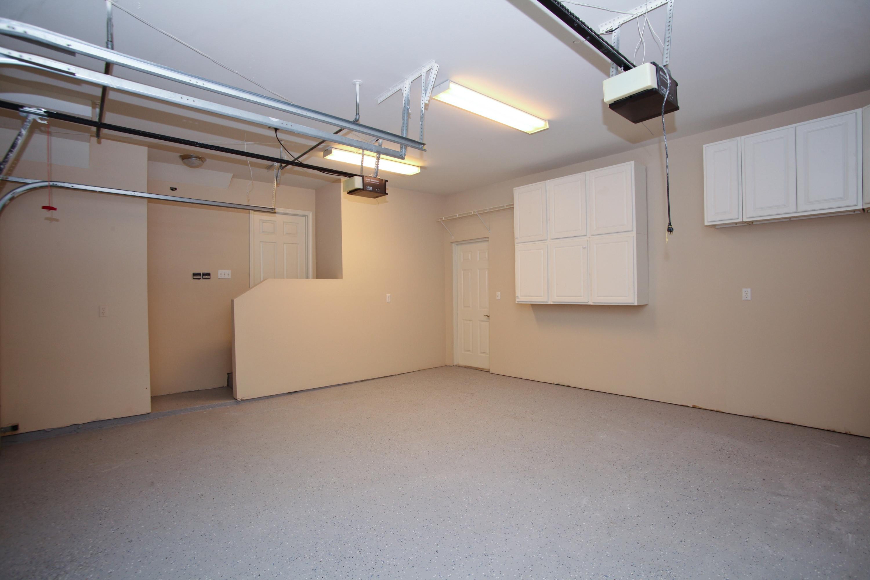 EMERALD LAKES PH 1 - Residential