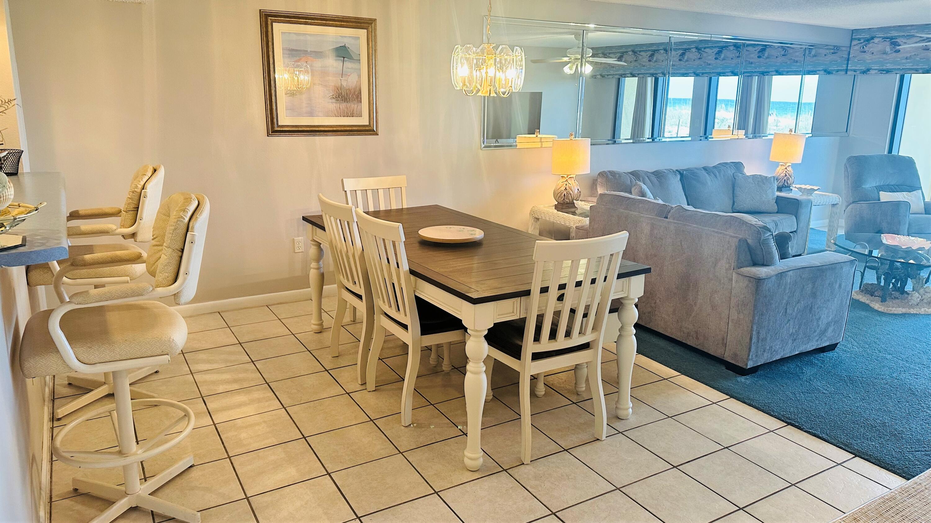 SURF DWELLER CONDO - Residential