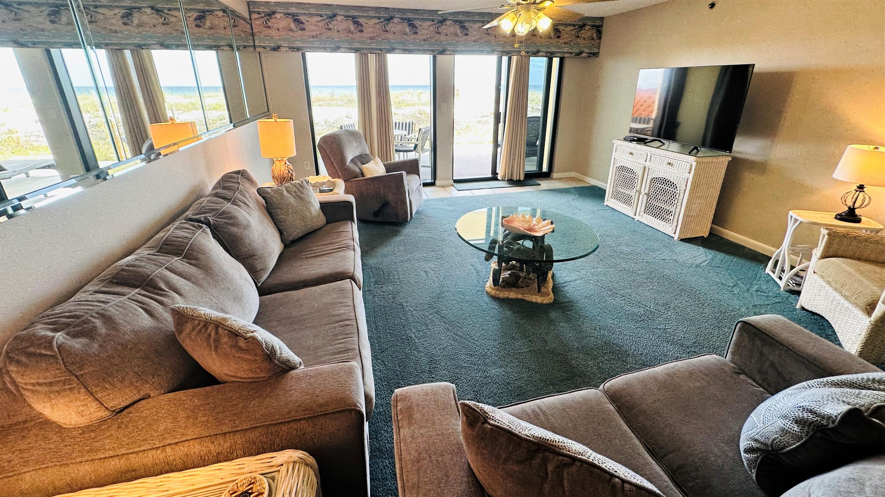 SURF DWELLER CONDO - Residential