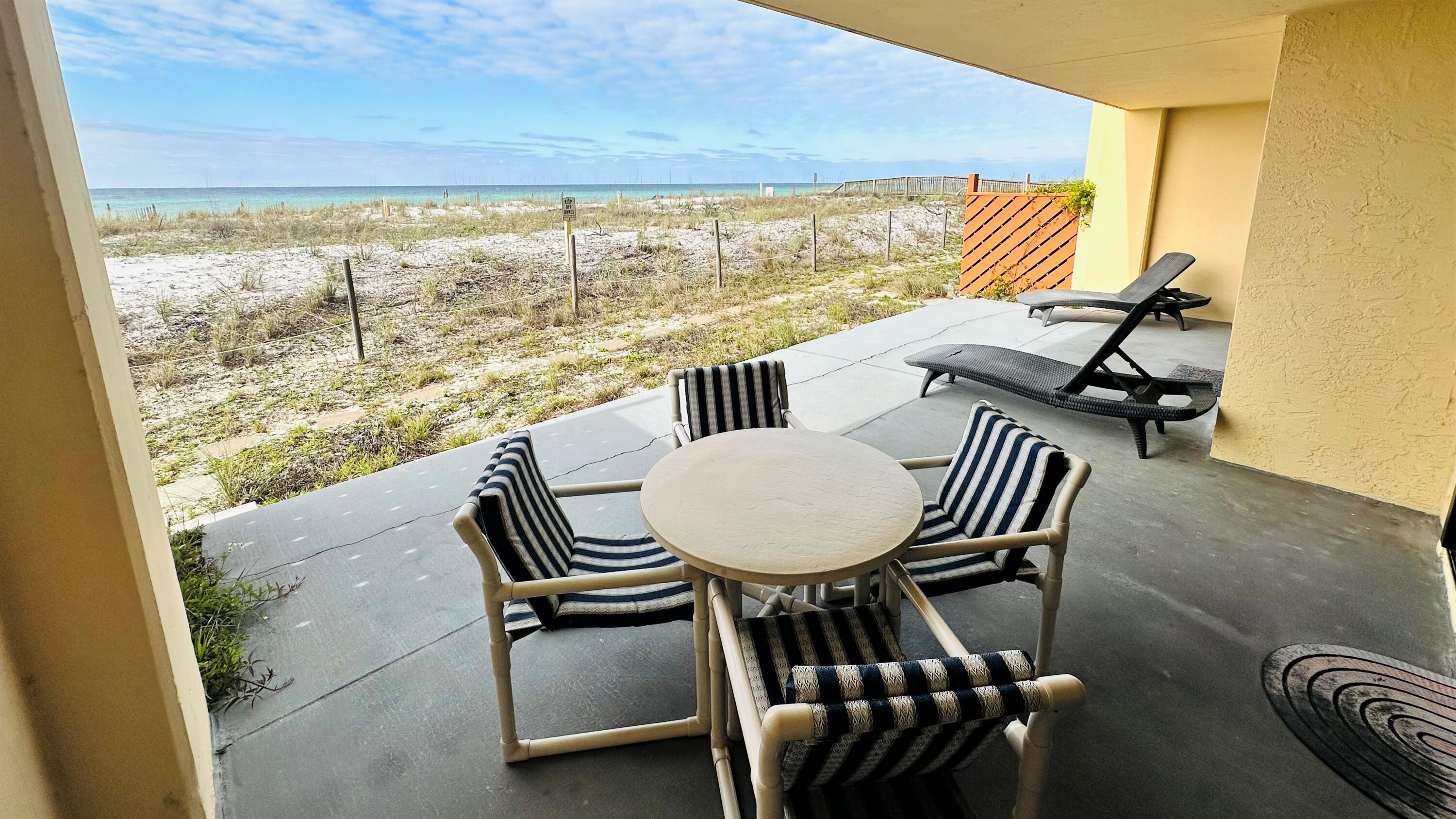 SURF DWELLER CONDO - Residential