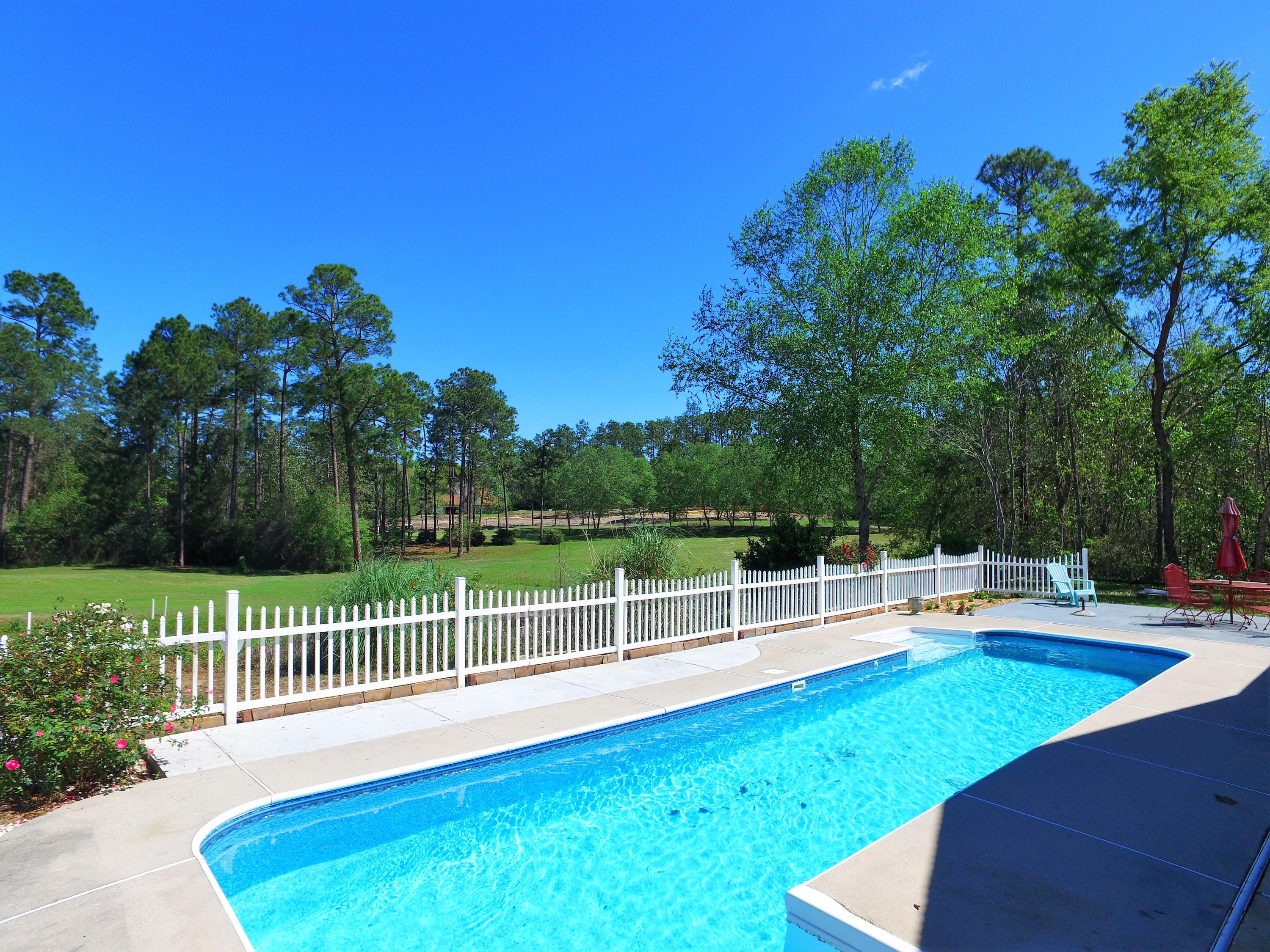 Country Club Estates - Residential