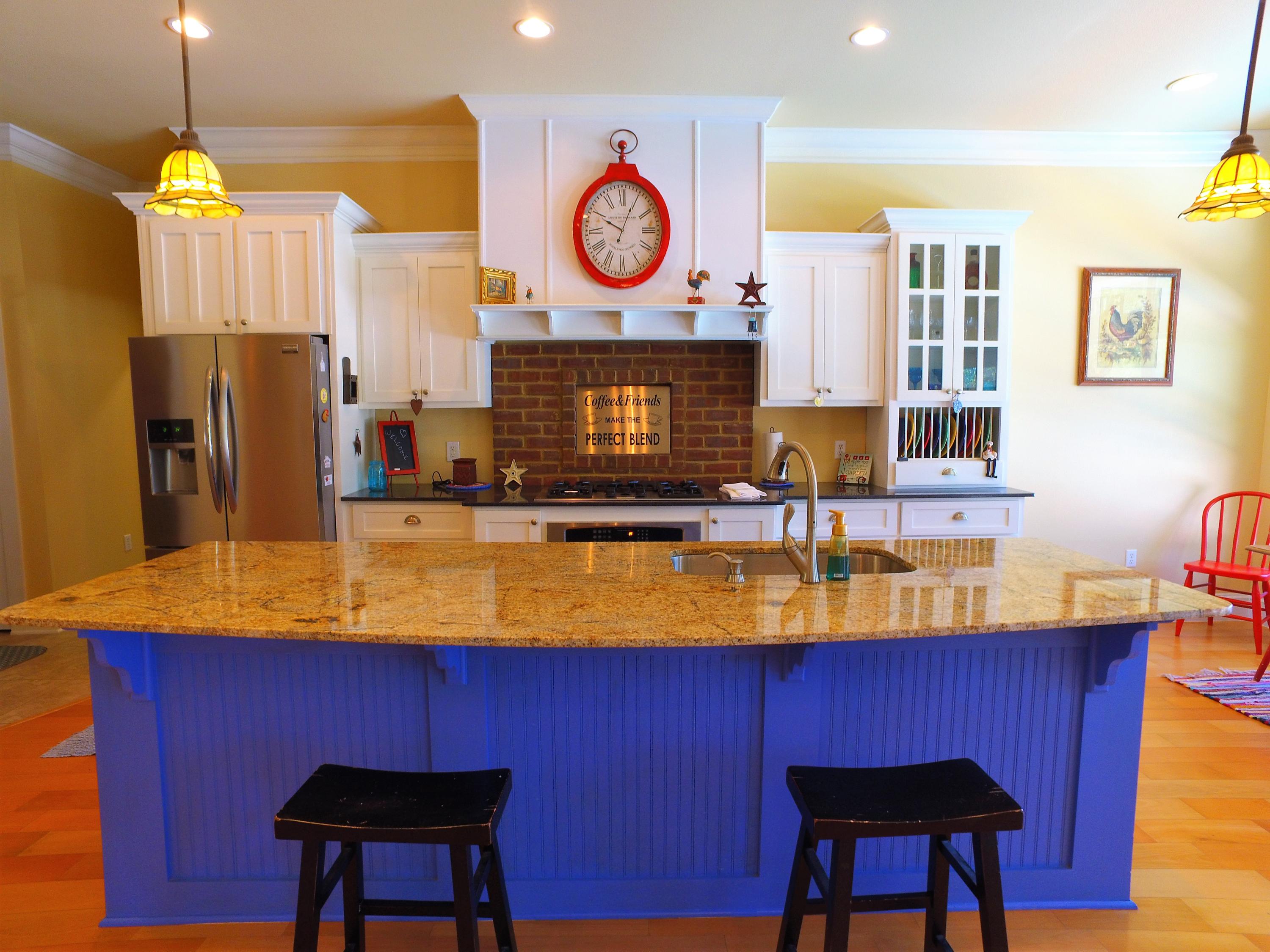 Country Club Estates - Residential