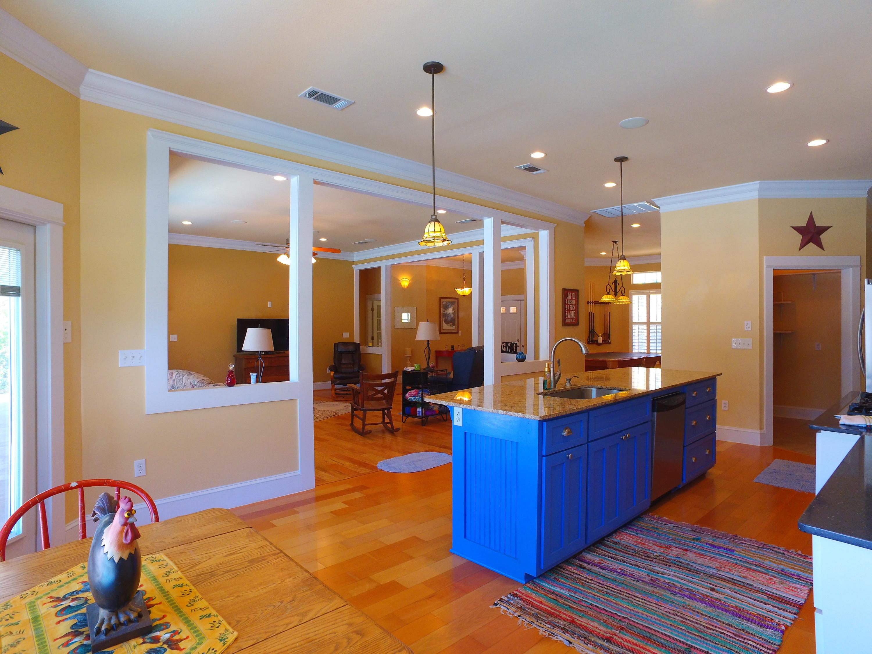 Country Club Estates - Residential