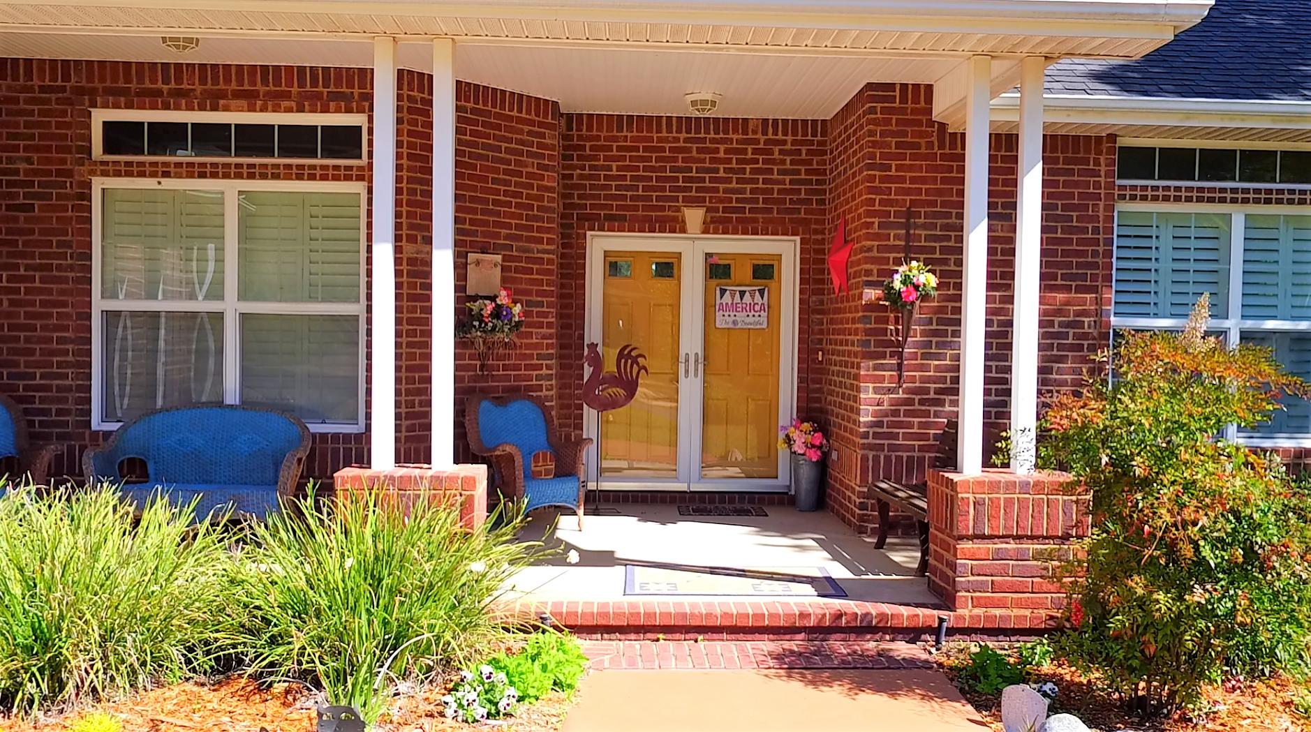 Country Club Estates - Residential