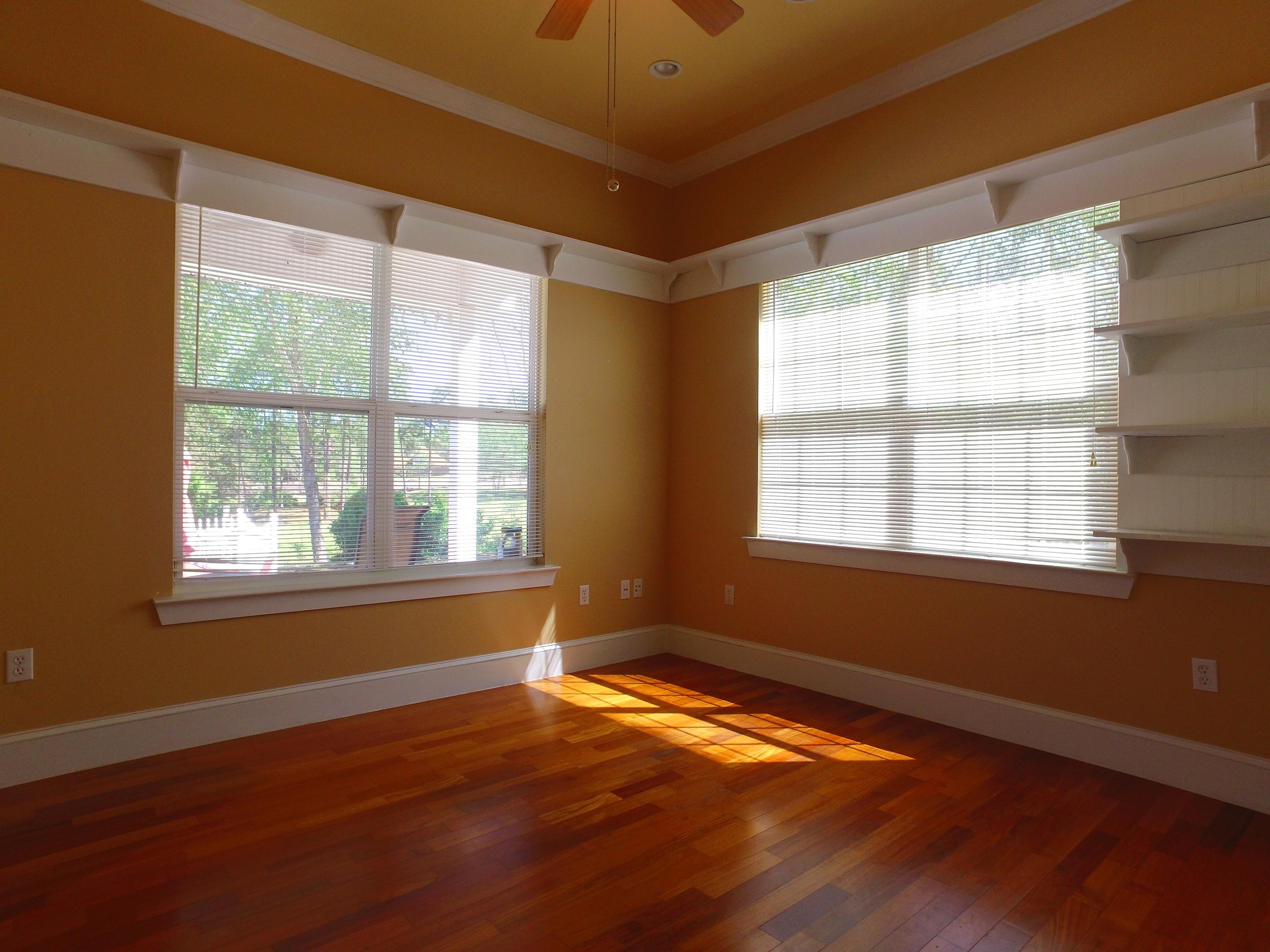 Country Club Estates - Residential