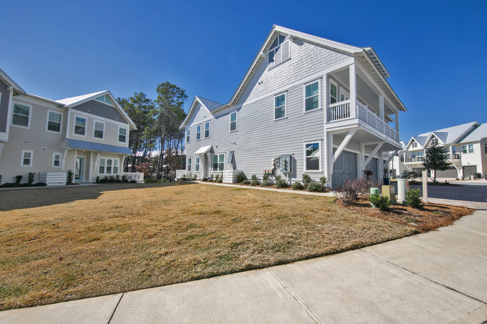 PROMINENCE - Residential