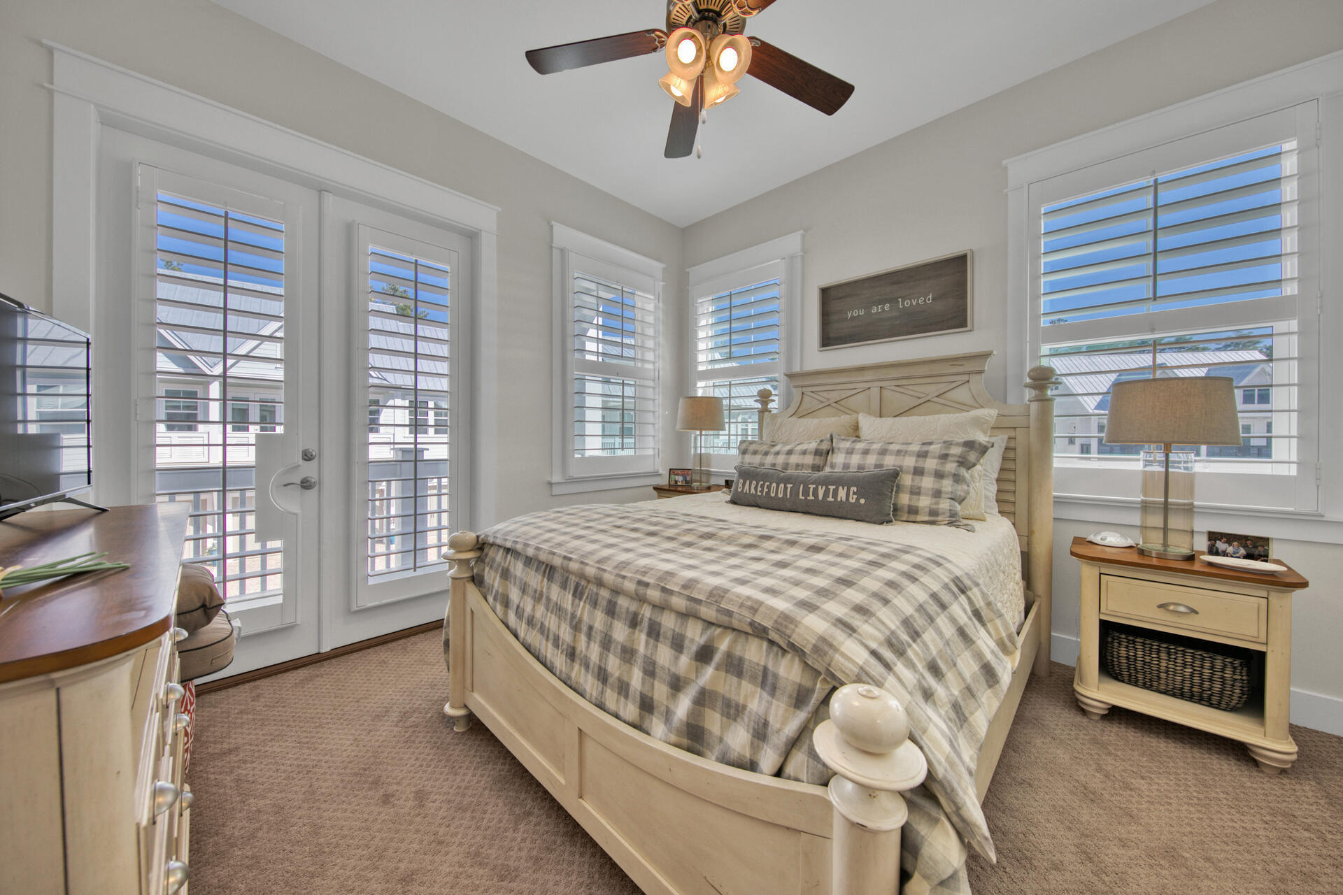 PROMINENCE - Residential