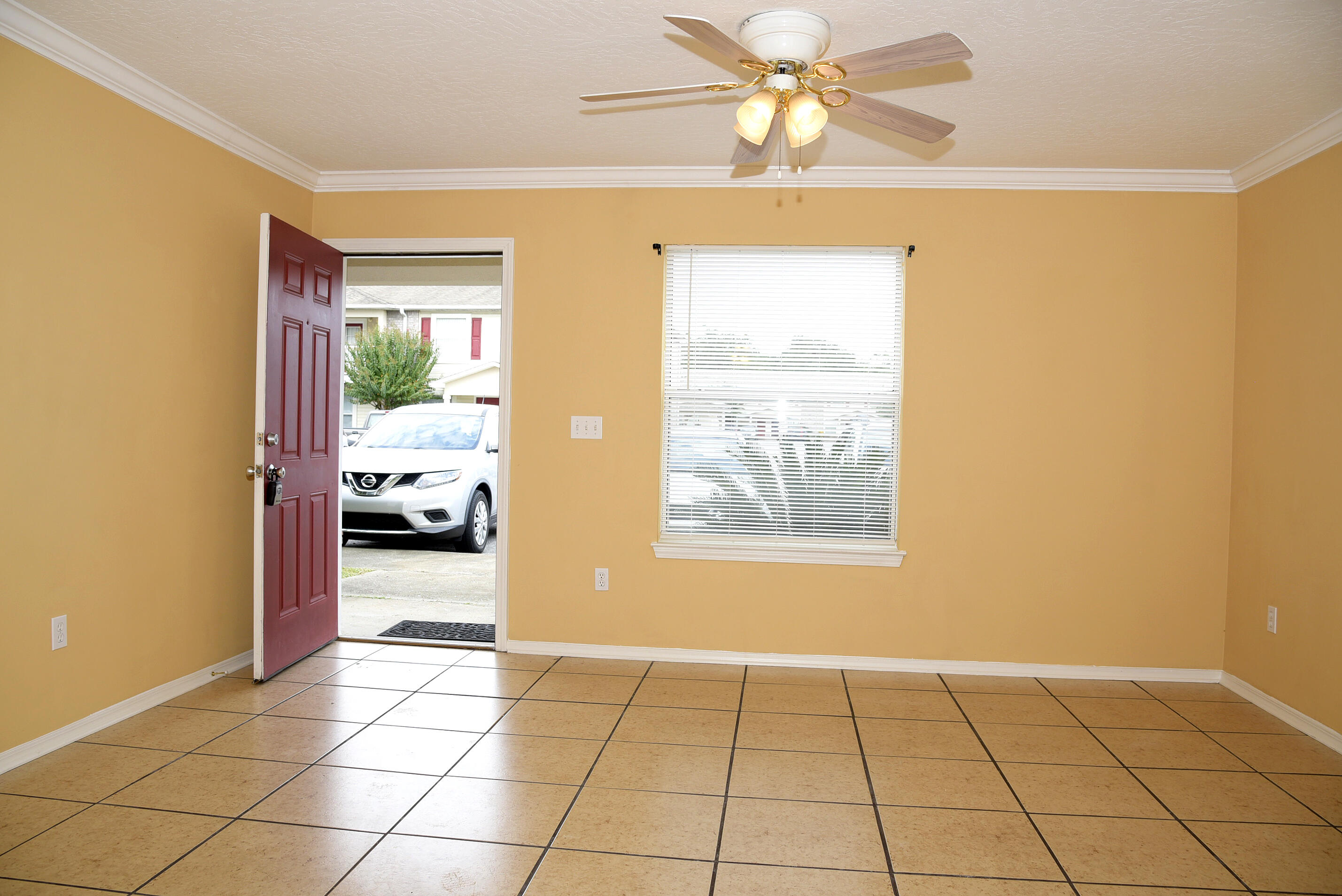 SHAY-LIN T/H - Residential Lease