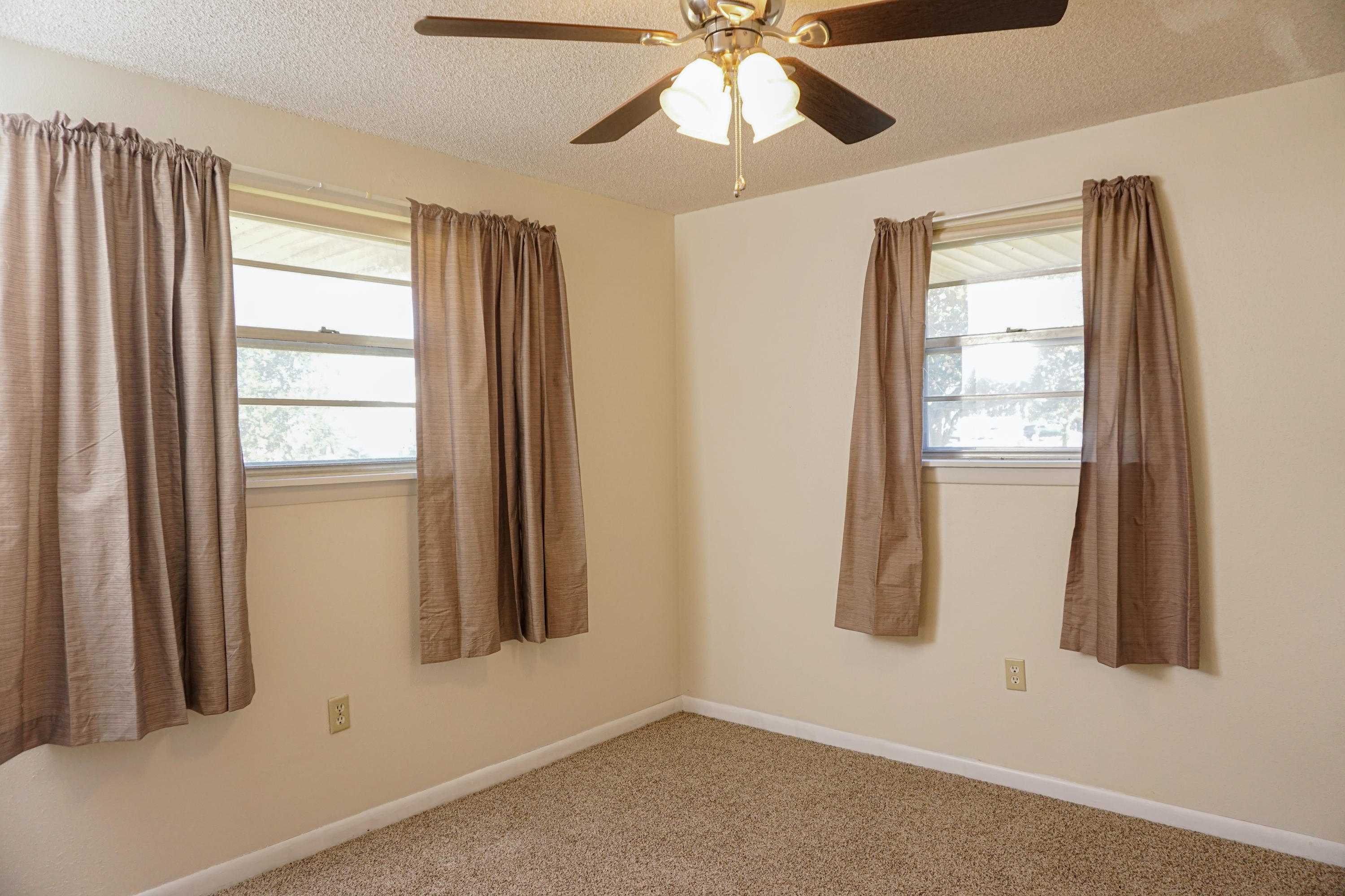 SO RANG 24 (242000.00) - Residential