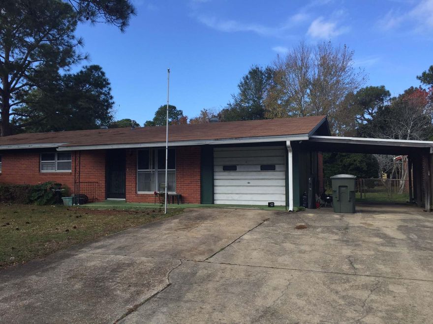 This 3 bedroom home sits on a .3 of an acre on a quiet subdivision. This home has lots of potential. It's a nice brick home on a corner lot. Very quiet neighborhood.