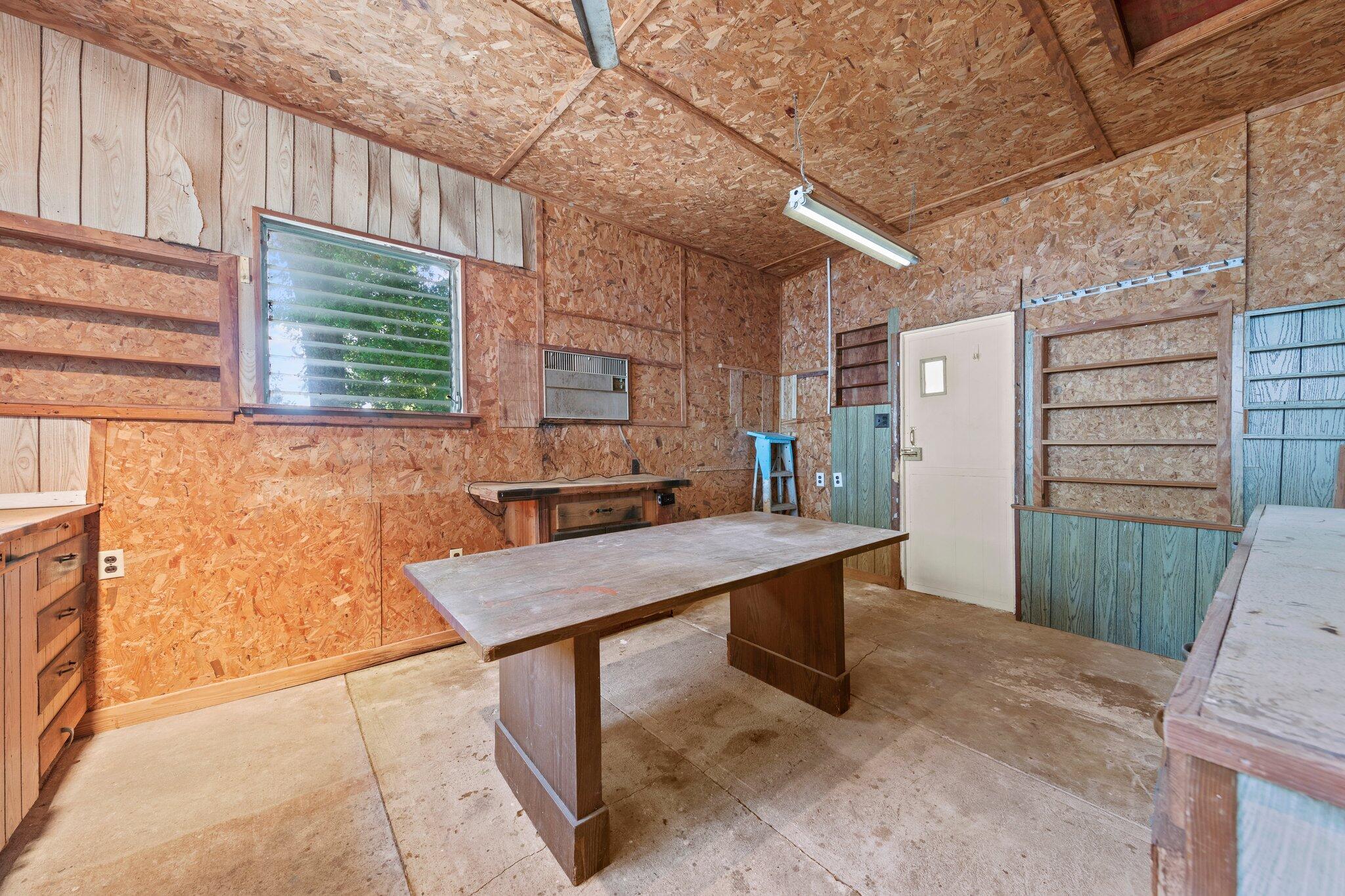 GREY MOSS POINT - Residential