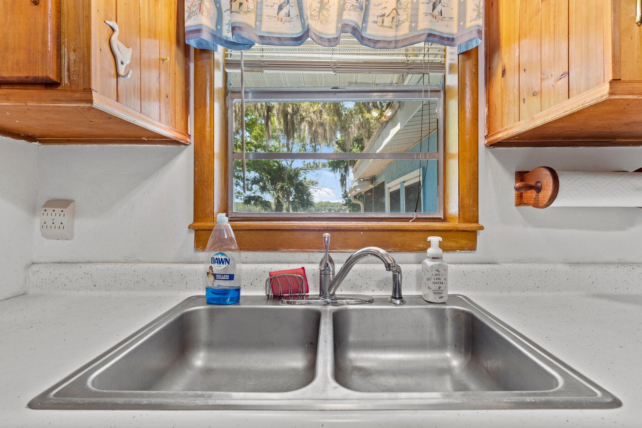 GREY MOSS POINT - Residential