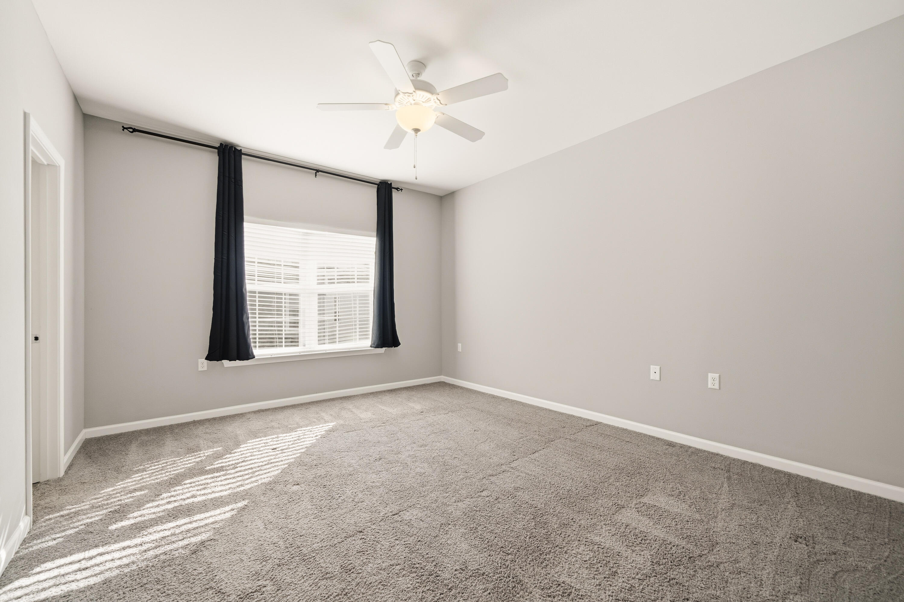 REDWOOD VILLAGE - Residential