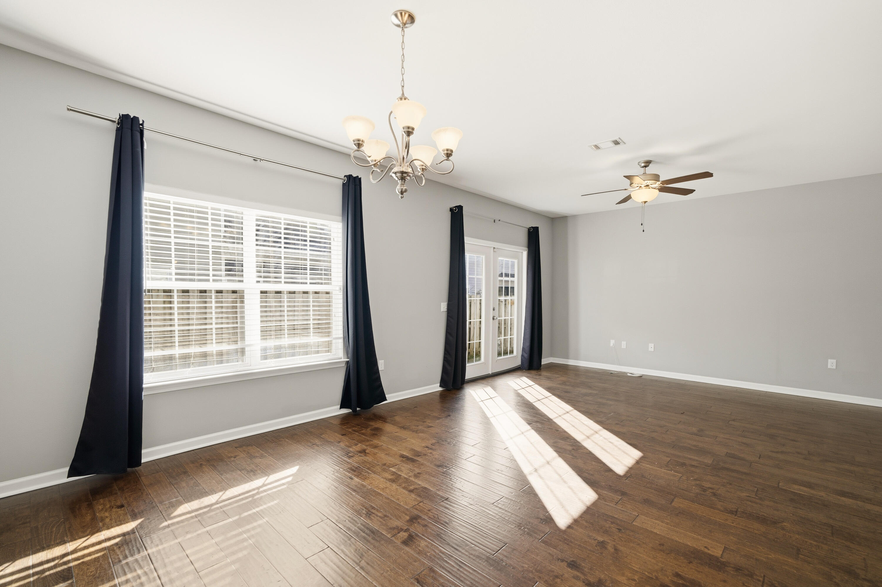 REDWOOD VILLAGE - Residential