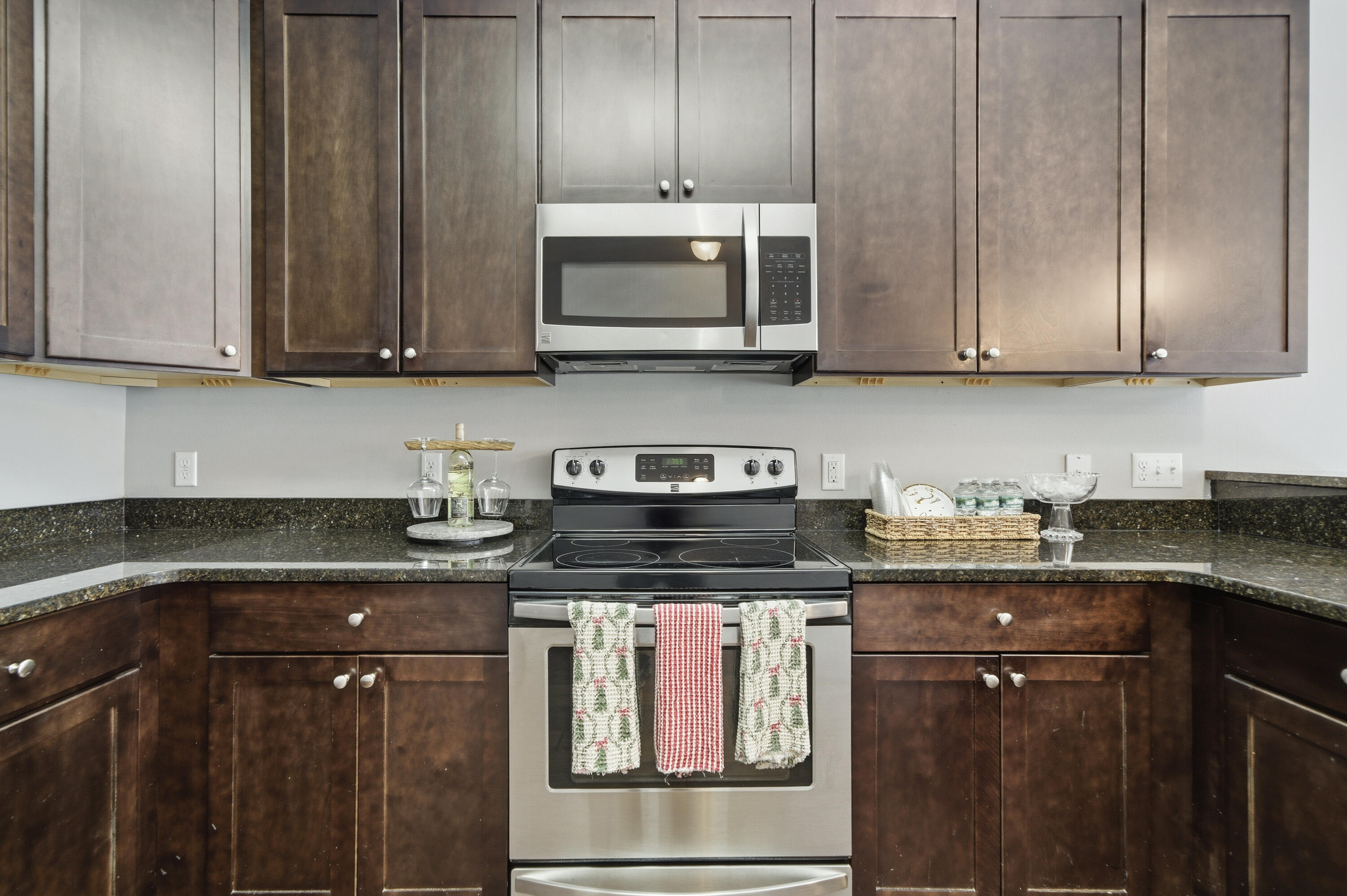 REDWOOD VILLAGE - Residential