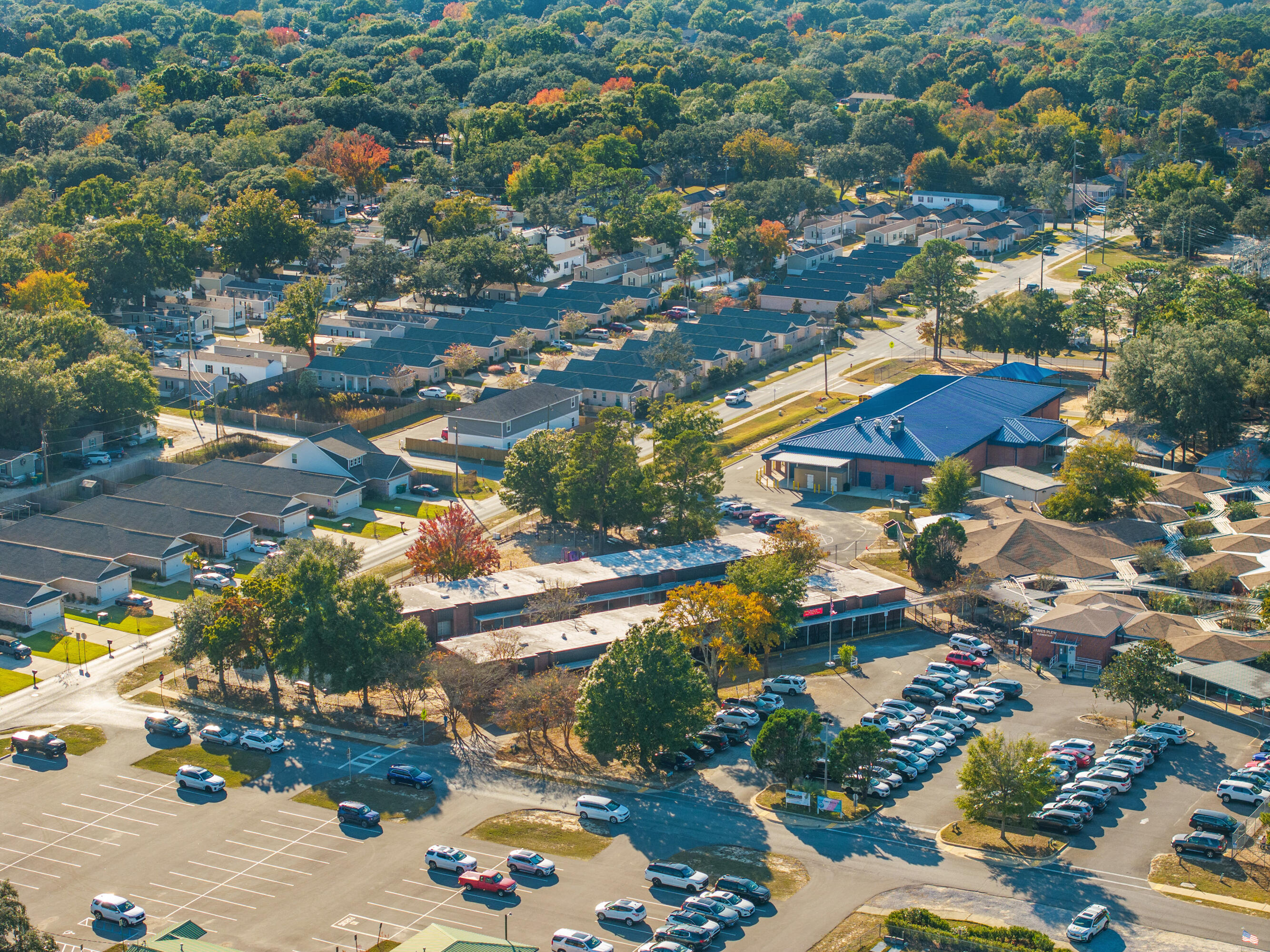 REDWOOD VILLAGE - Residential