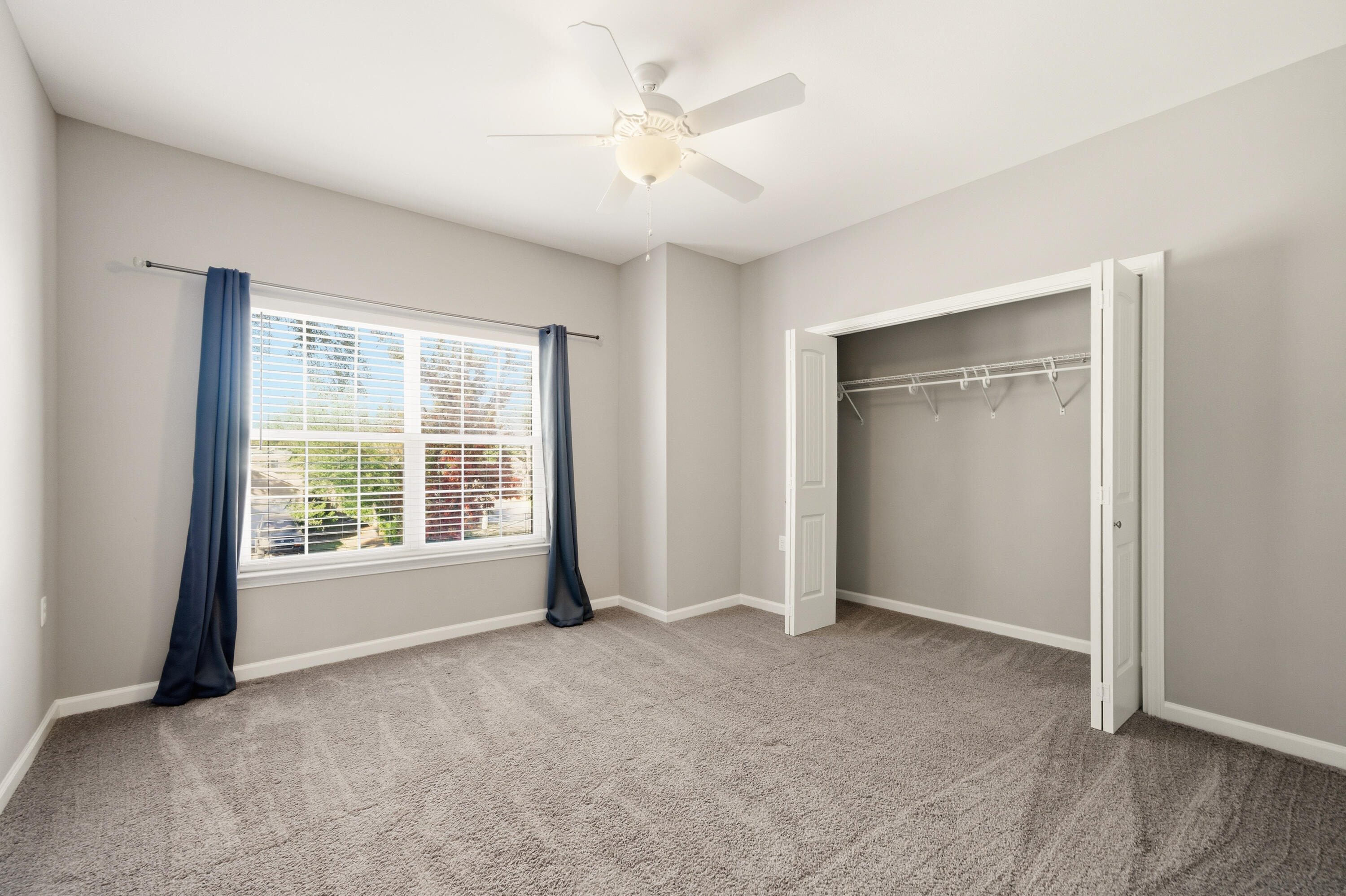 REDWOOD VILLAGE - Residential