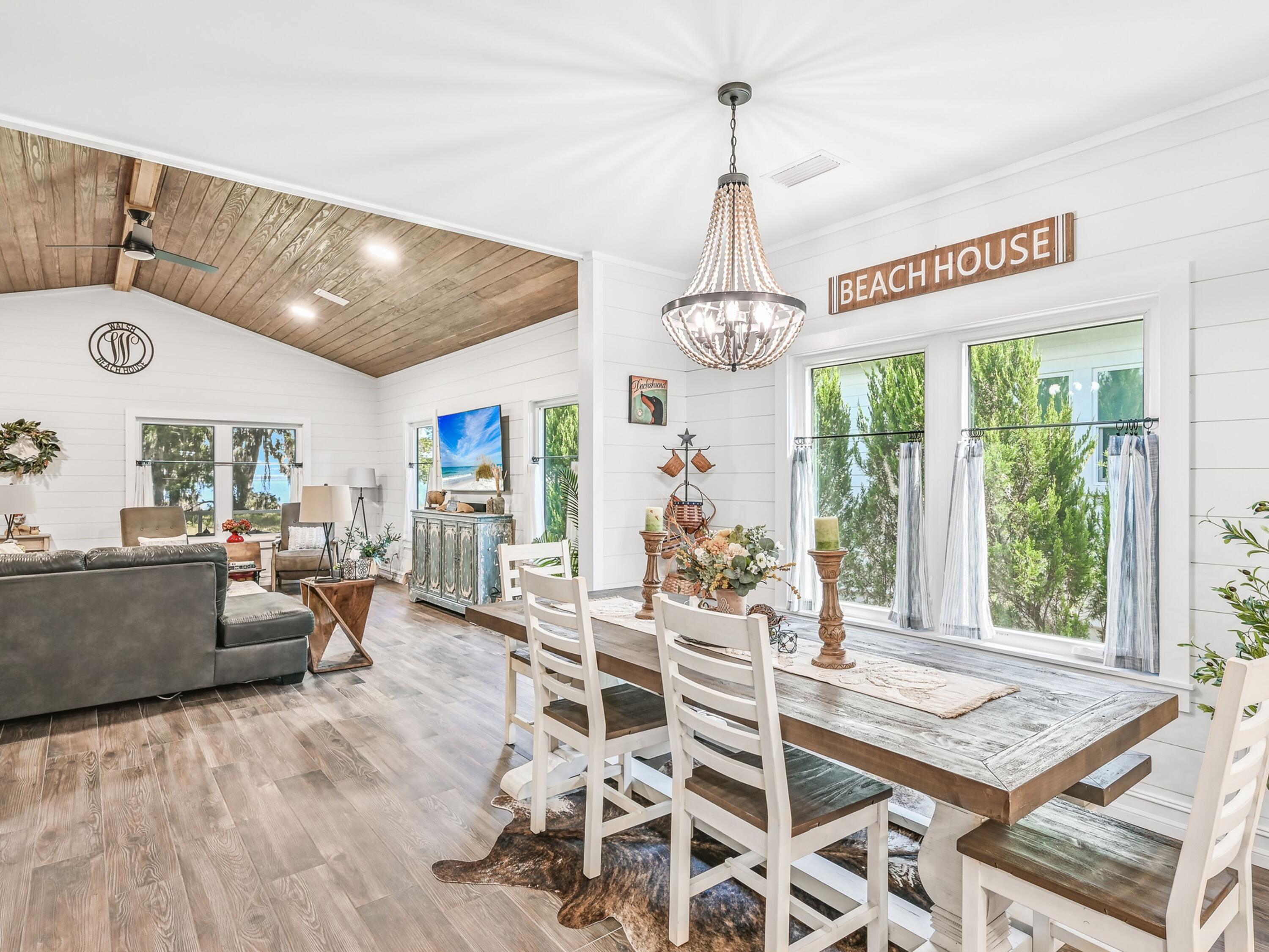 GRAYTON BAYOU - Residential