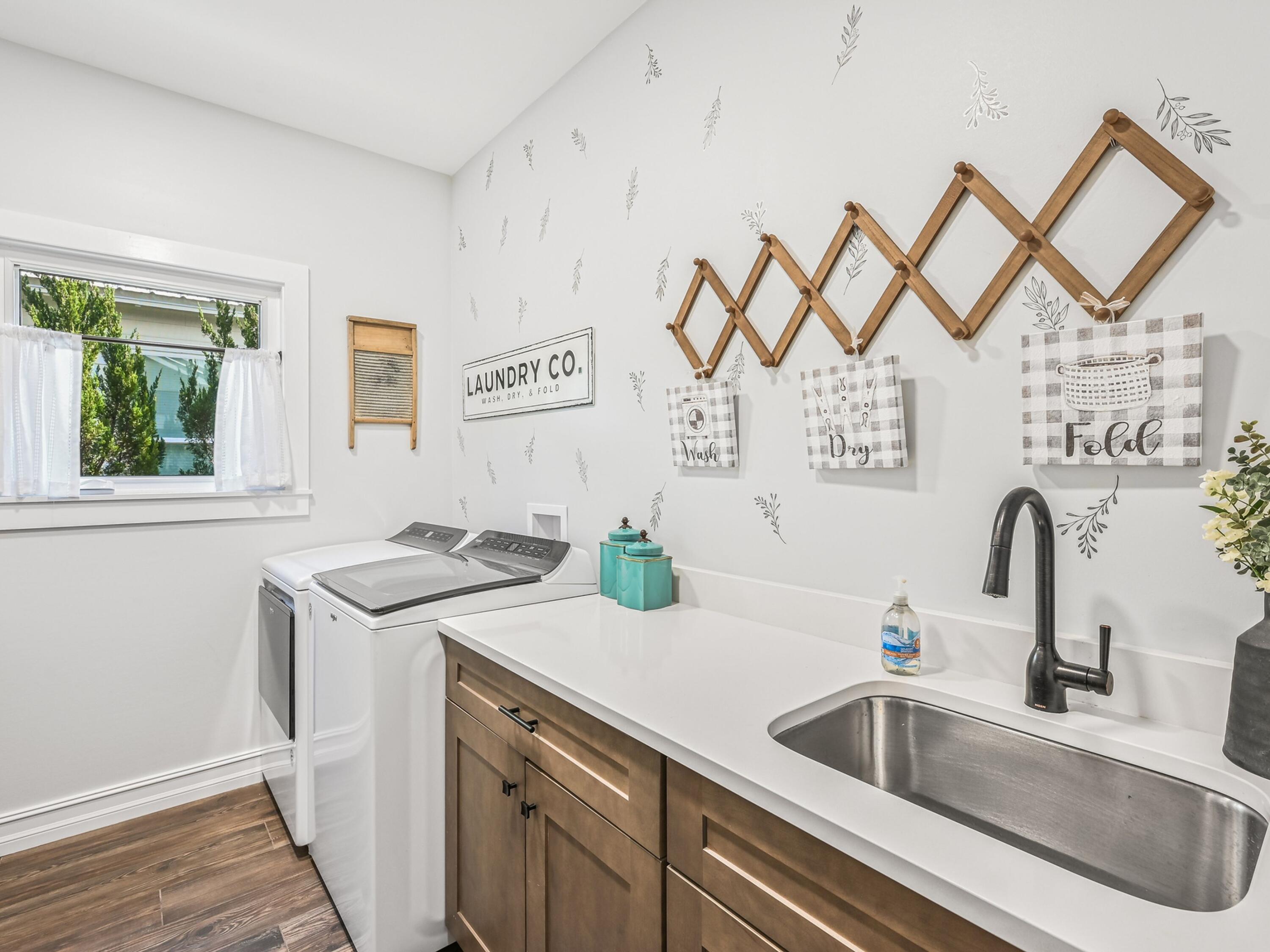 GRAYTON BAYOU - Residential