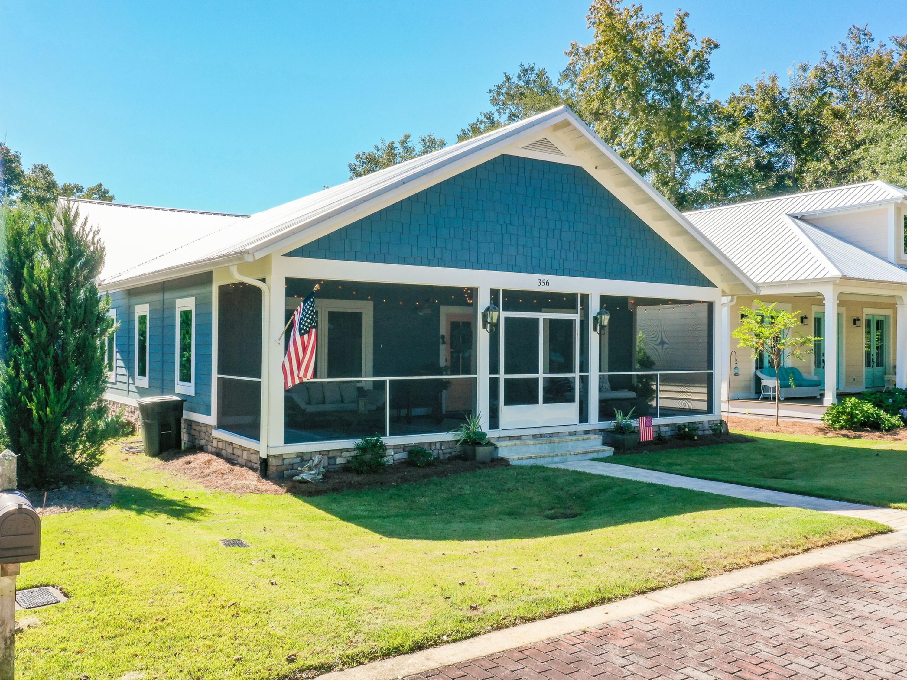 GRAYTON BAYOU - Residential