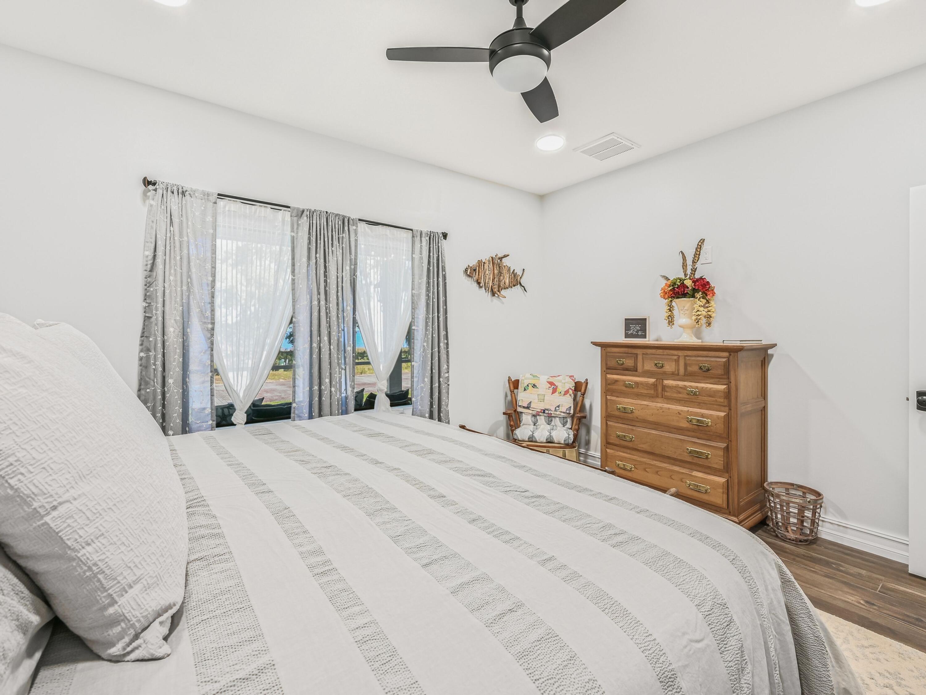 GRAYTON BAYOU - Residential