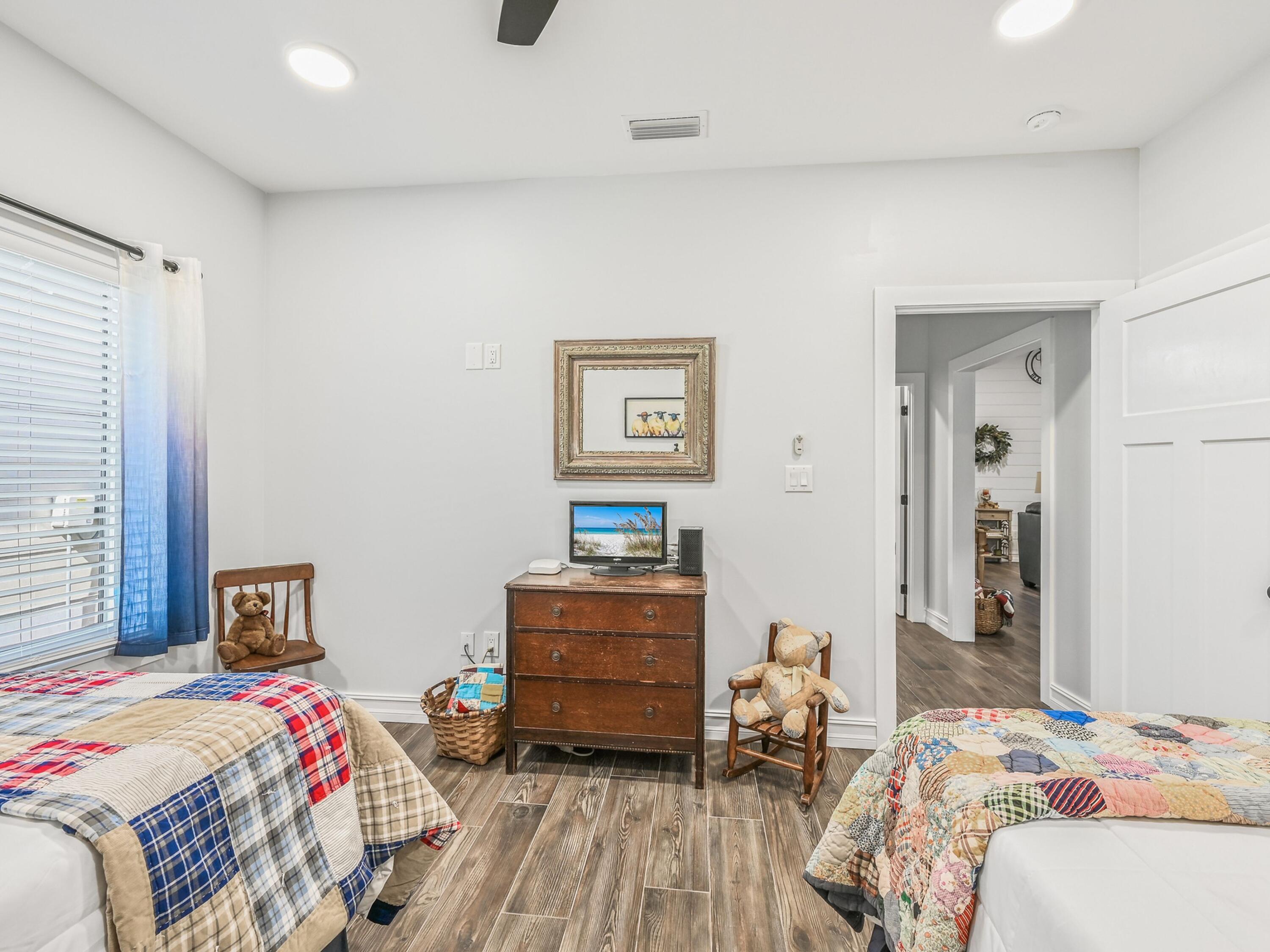 GRAYTON BAYOU - Residential