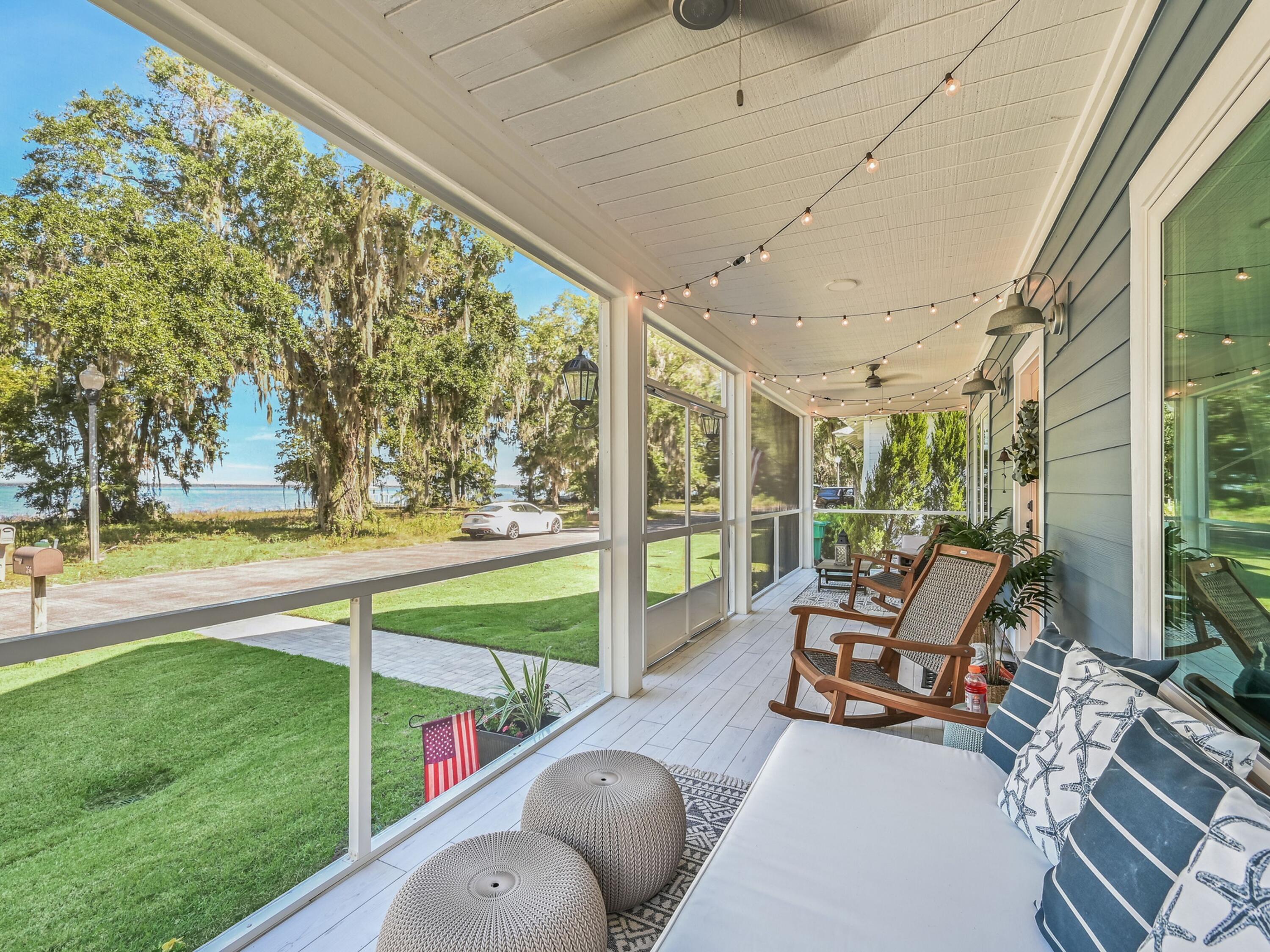 GRAYTON BAYOU - Residential