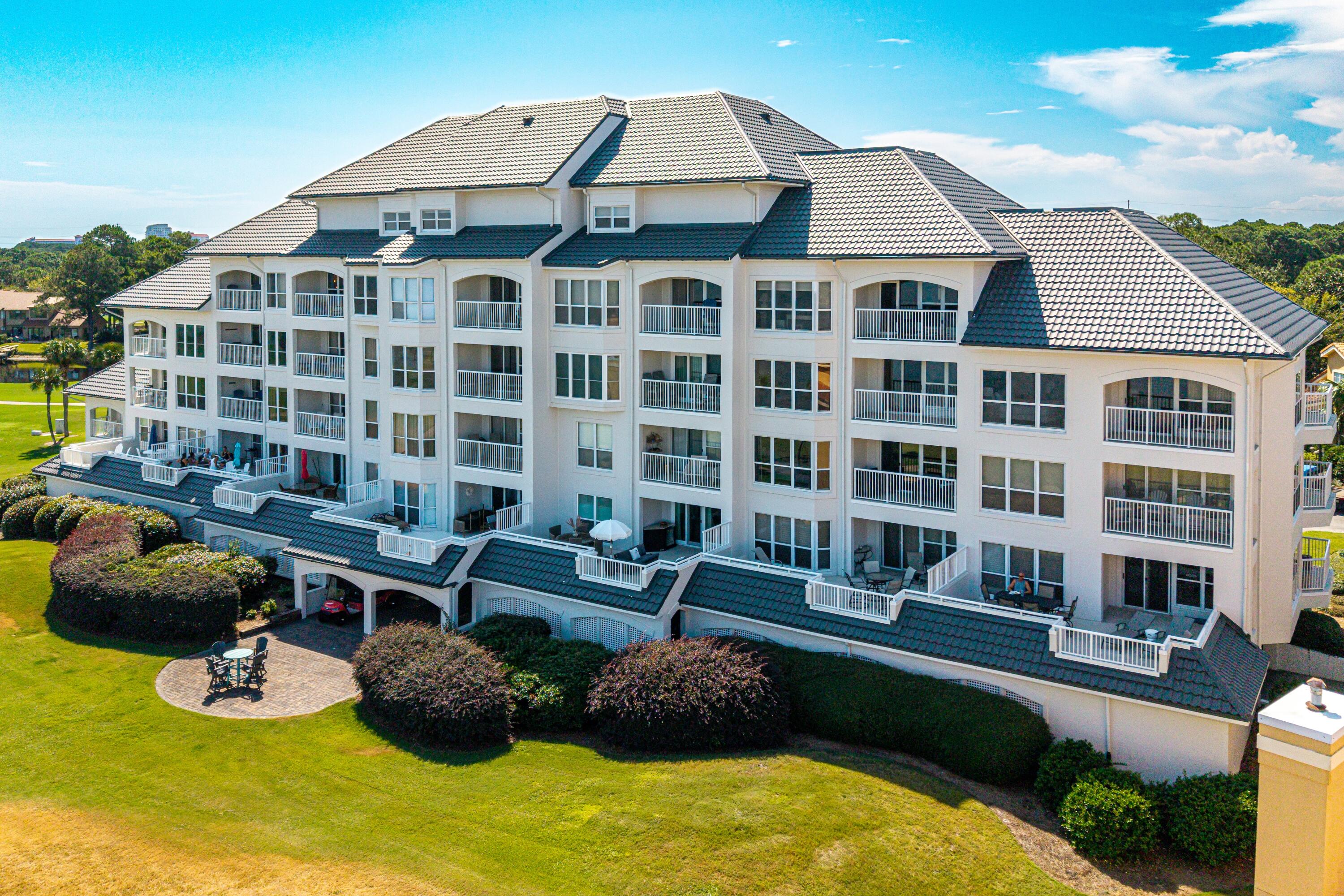 PLAYERS CLUB AT SANDESTIN - Residential