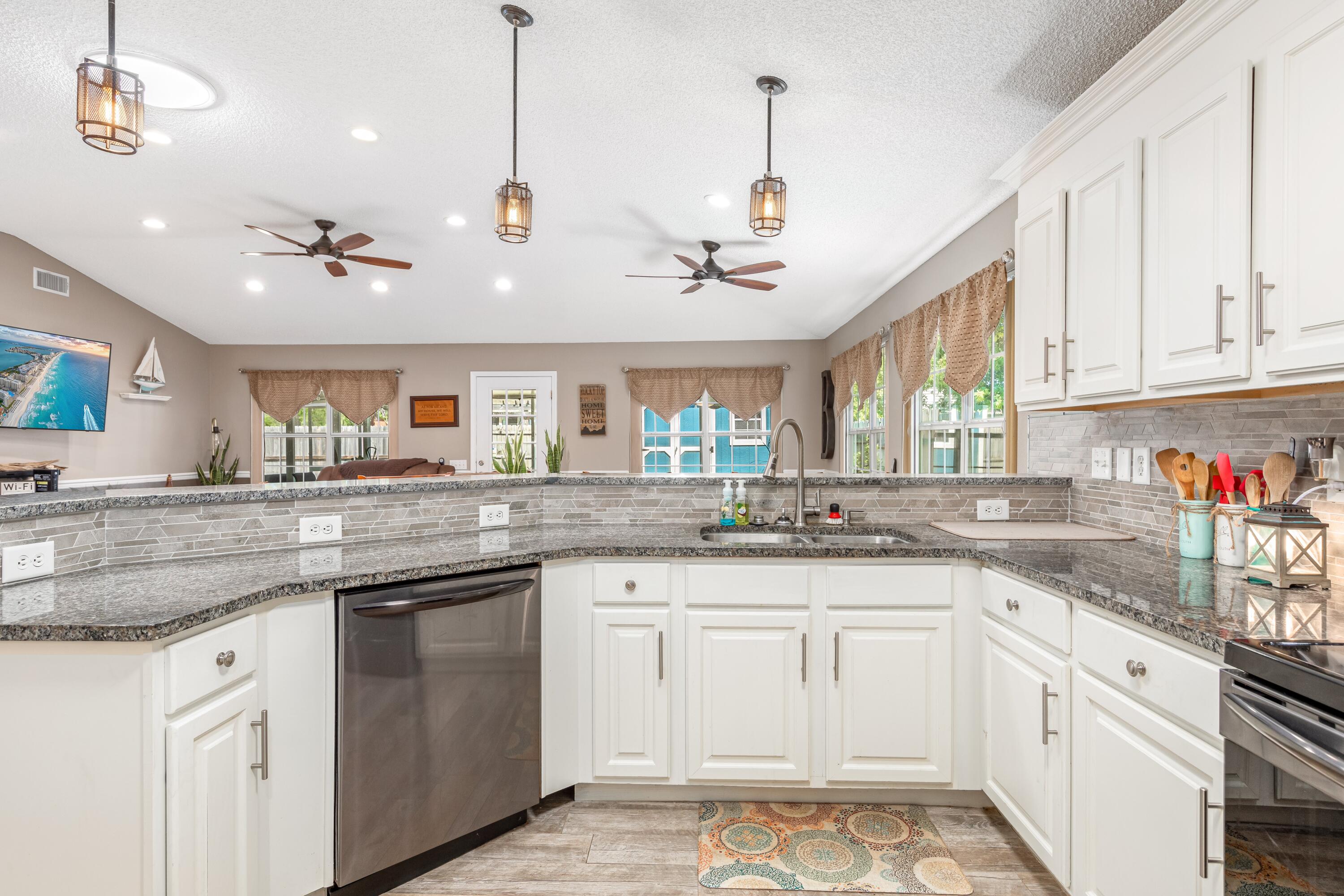 LIGHTHOUSE POINTE UNIT 3 - Farm