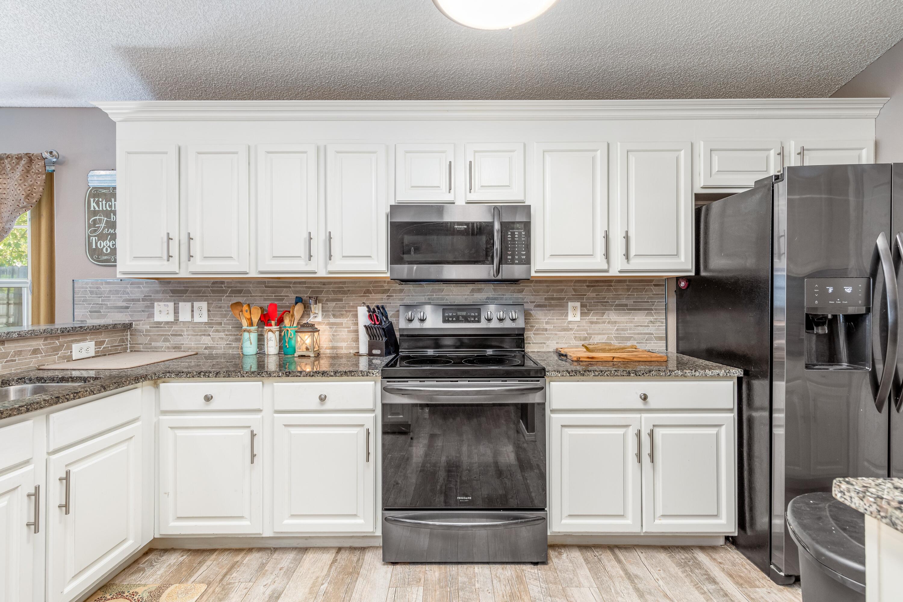 LIGHTHOUSE POINTE UNIT 3 - Farm