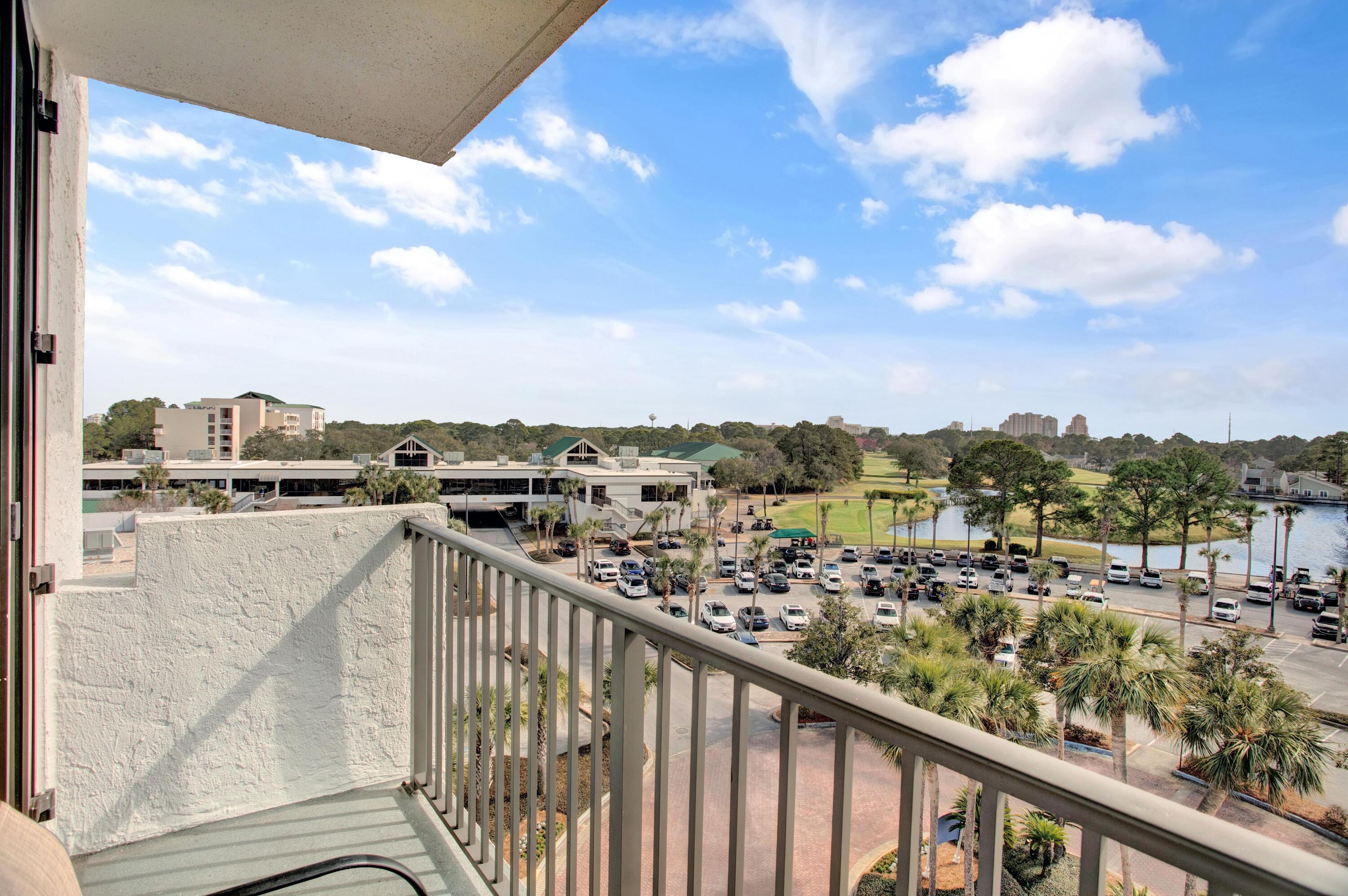 BAYSIDE CONDO SANDESTIN - Residential