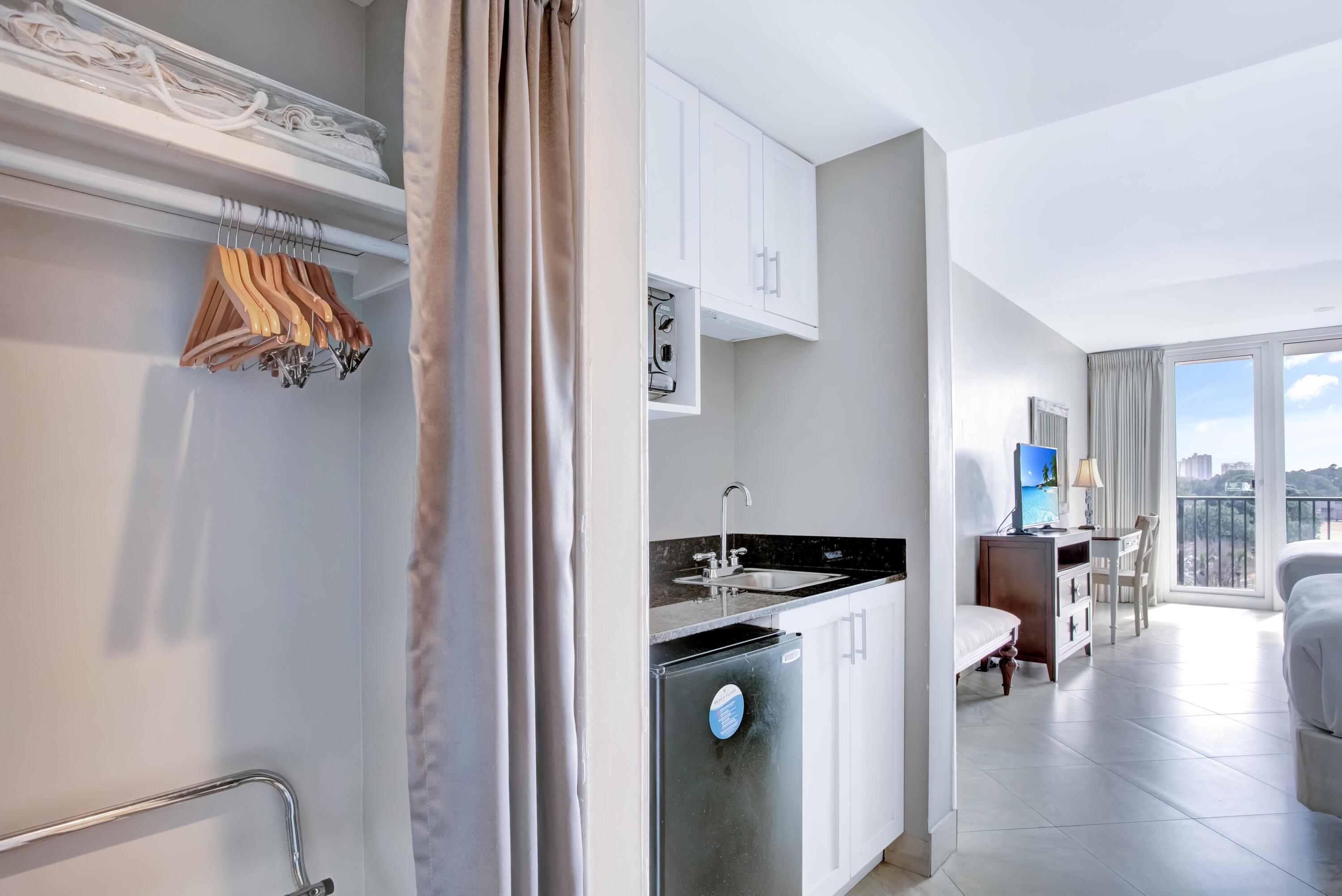 BAYSIDE CONDO SANDESTIN - Residential