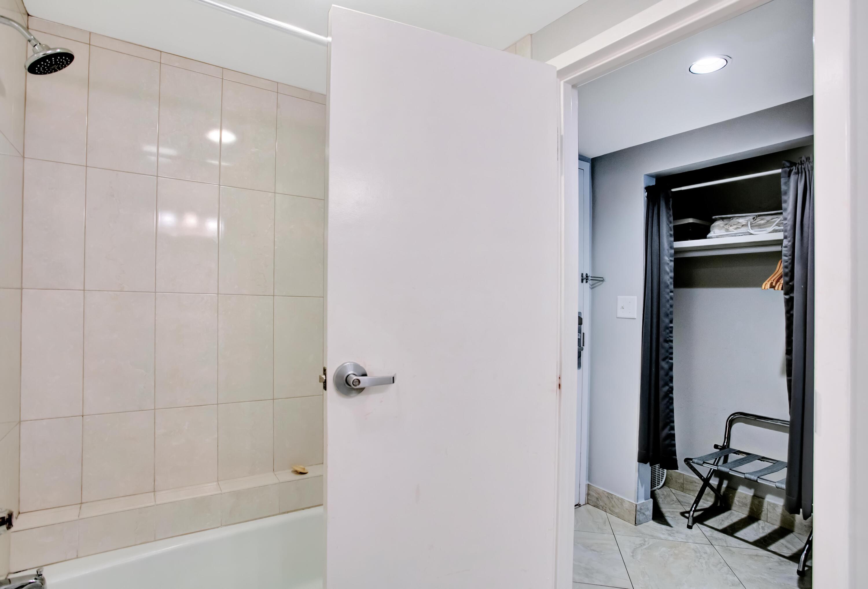 BAYSIDE CONDO SANDESTIN - Residential