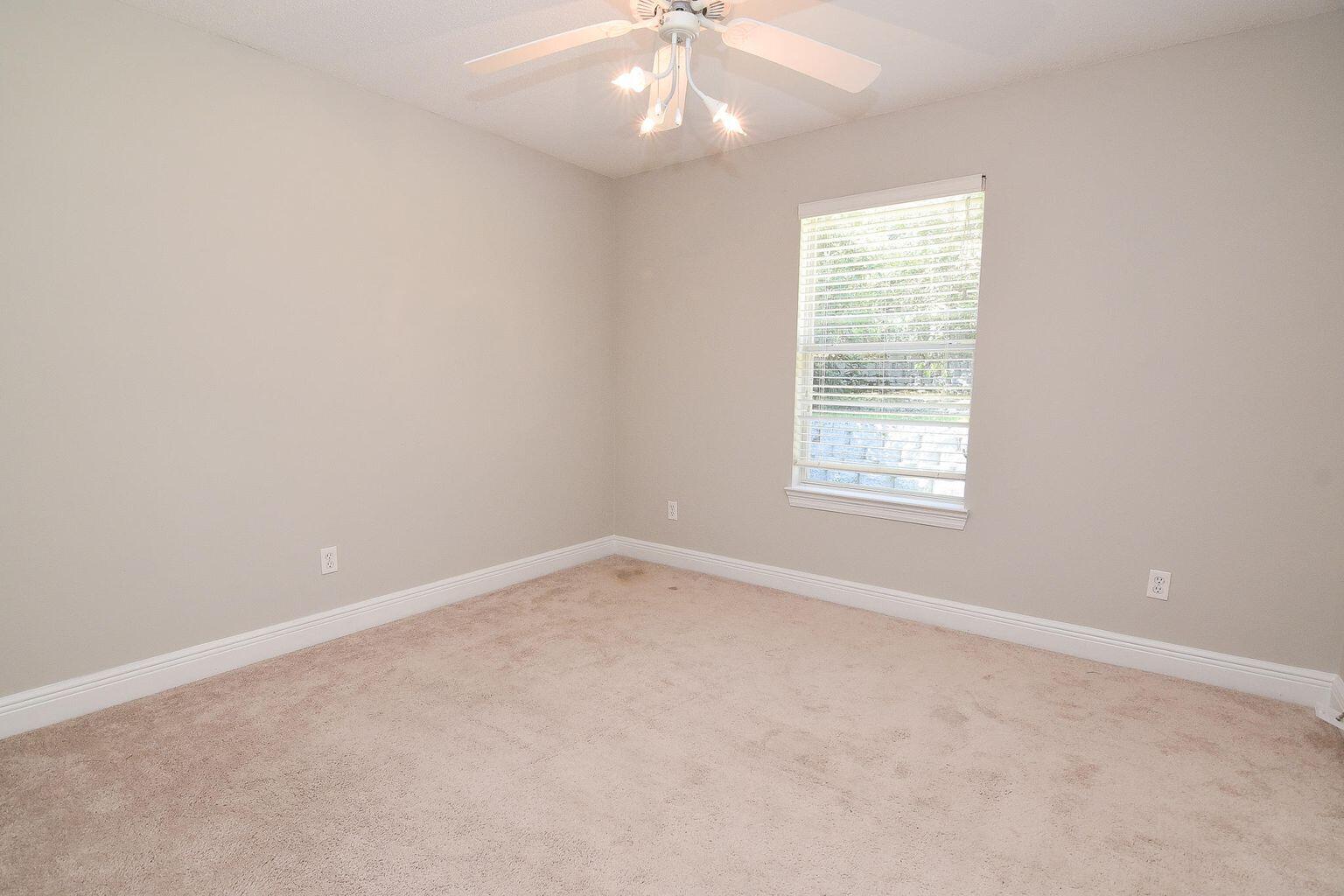 COUNTRYVIEW ESTATES 10TH ADDN - Residential