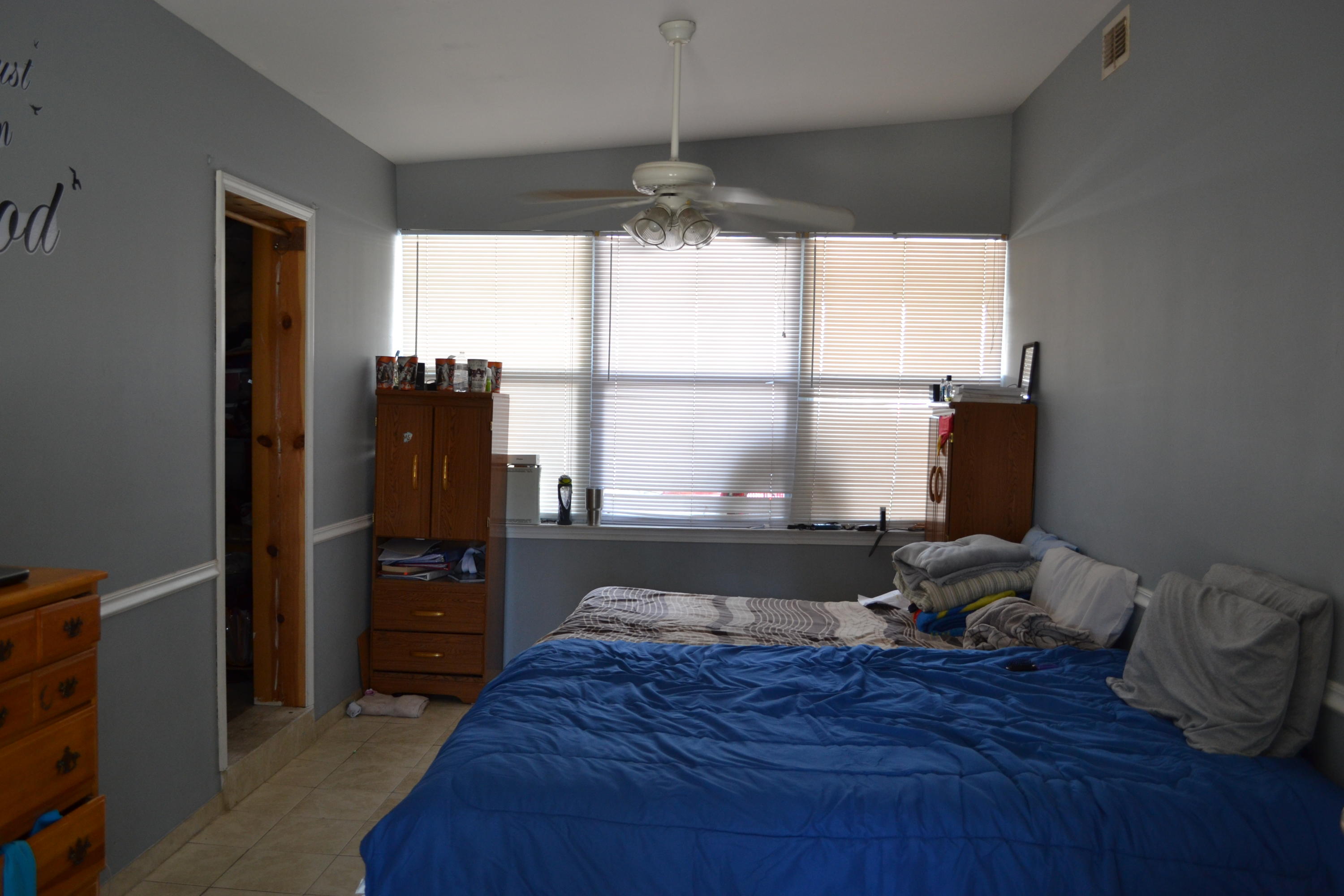 SEABREEZE ADD #1 LOT 22 BLK B - Residential