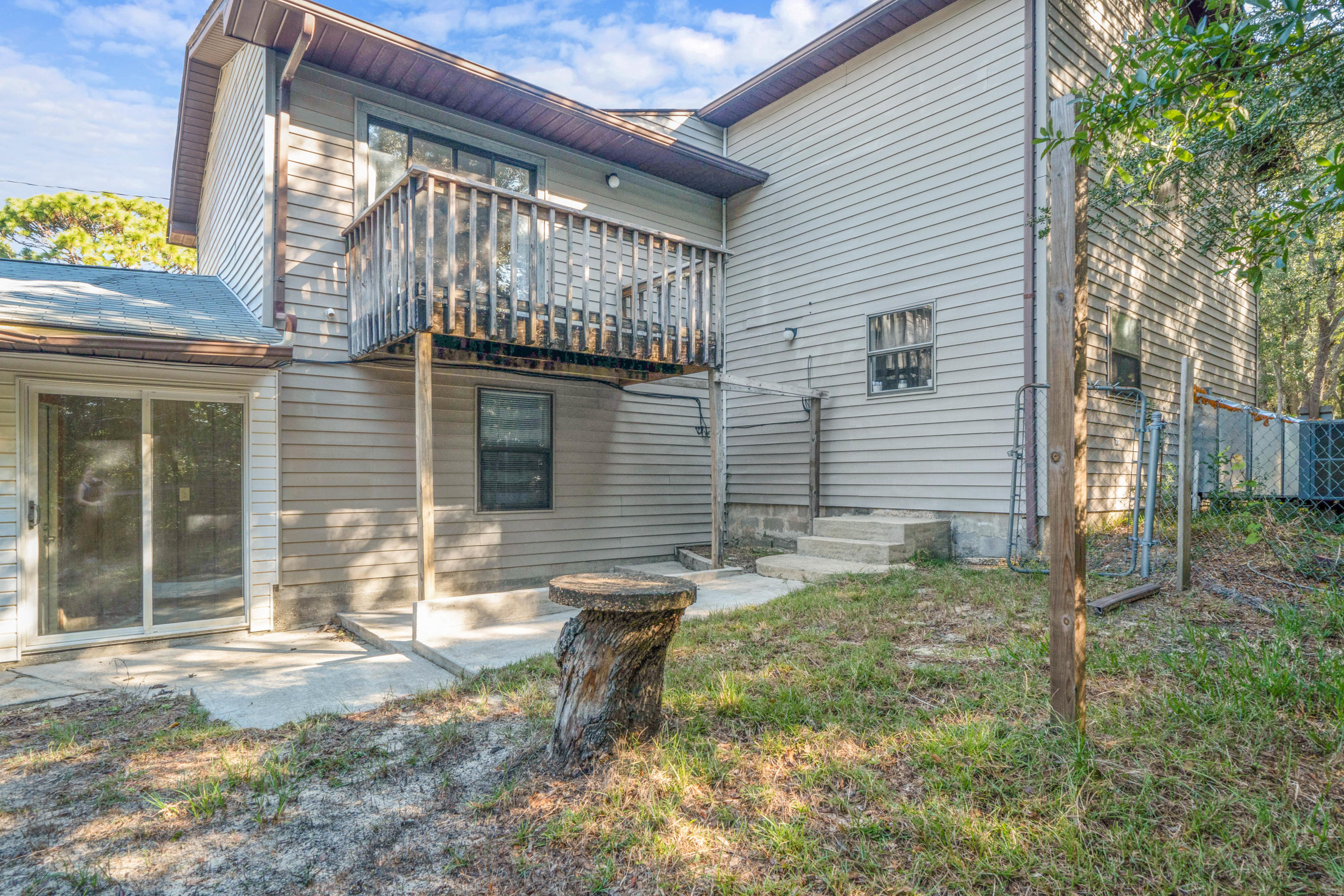 NO RECORDED SUBDIVISION - Residential