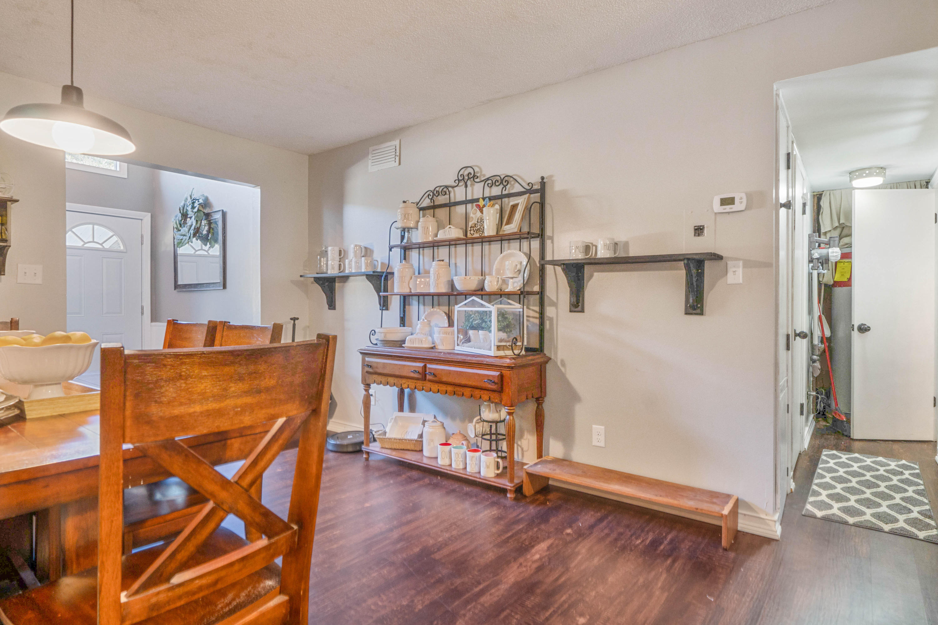 NO RECORDED SUBDIVISION - Residential