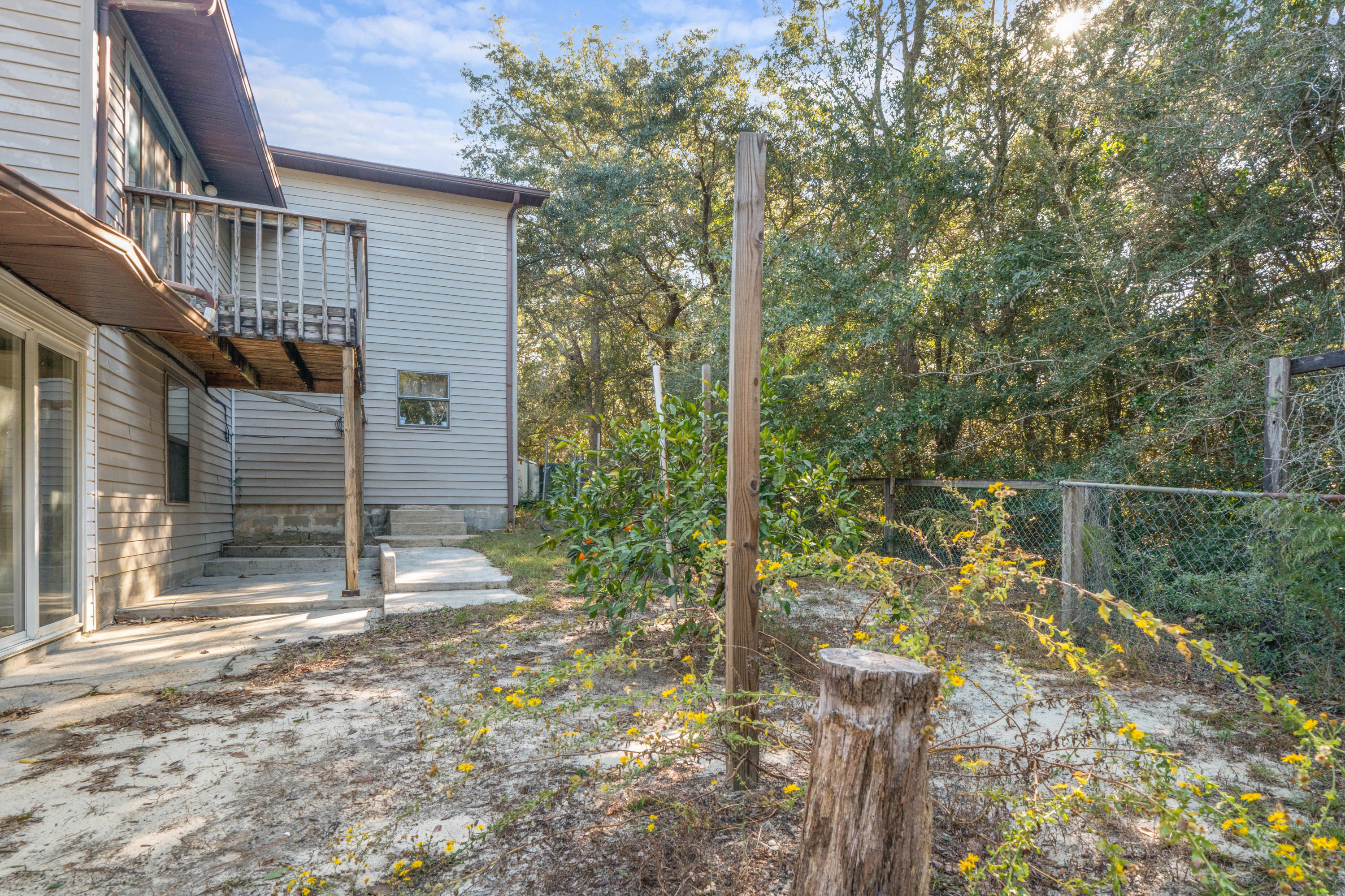 NO RECORDED SUBDIVISION - Residential