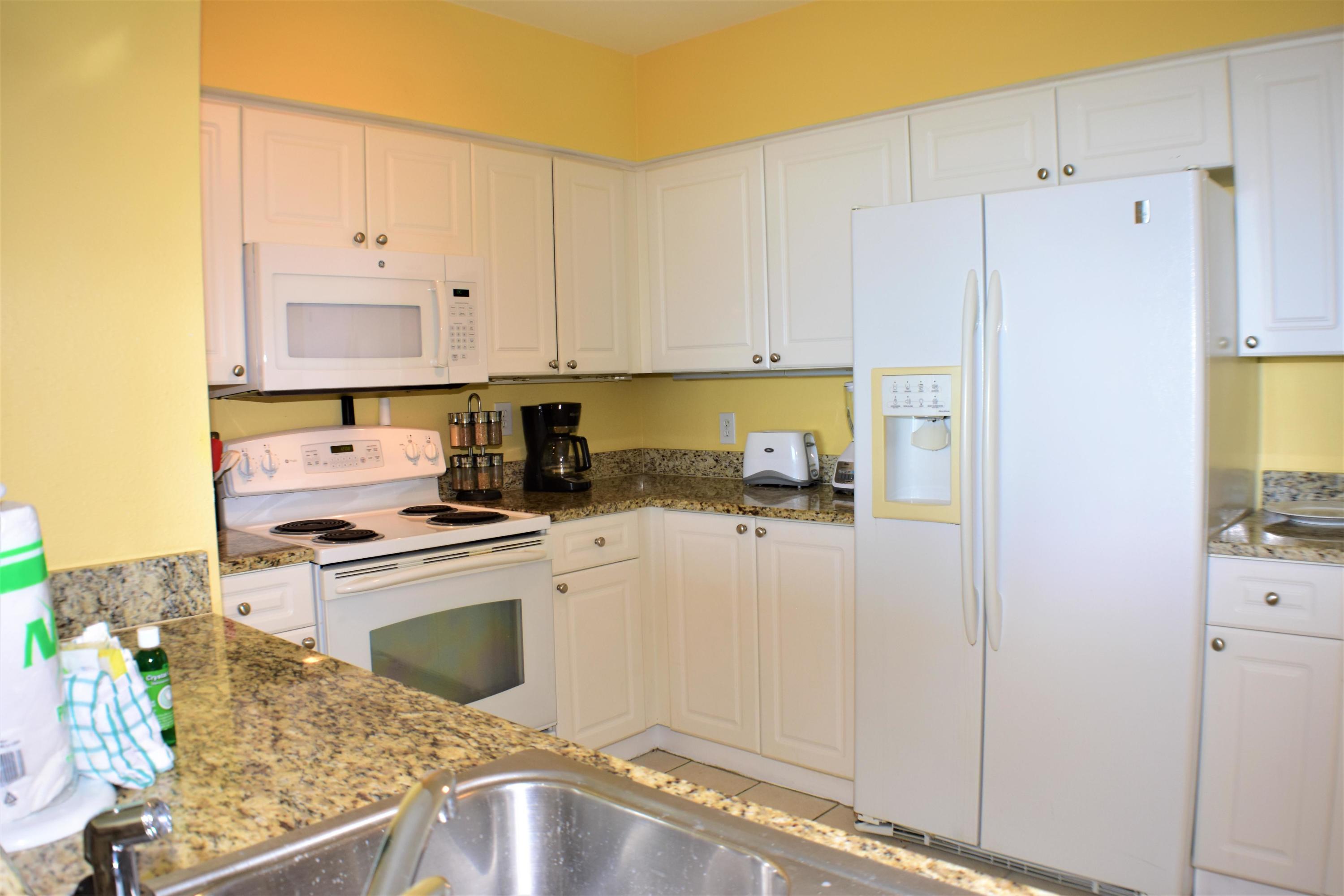 Emerald Beach Resort - Residential